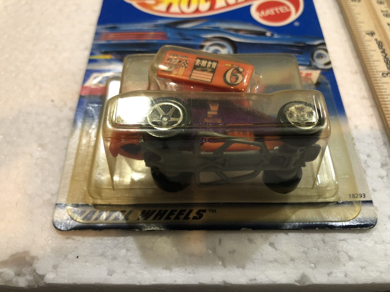Hot Wheels 1998 First Editions #2/48 Slide Out #640 Unopened Package