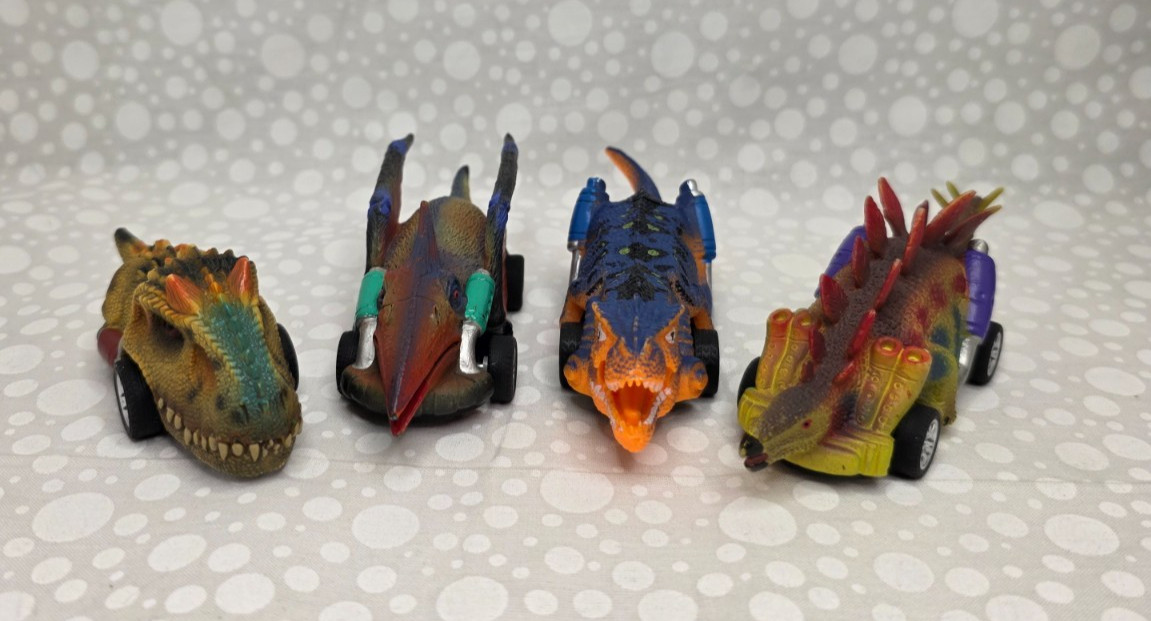 Dinobros Dinosaur Pull Back Toy Cars Set 4 Age 3 and Up