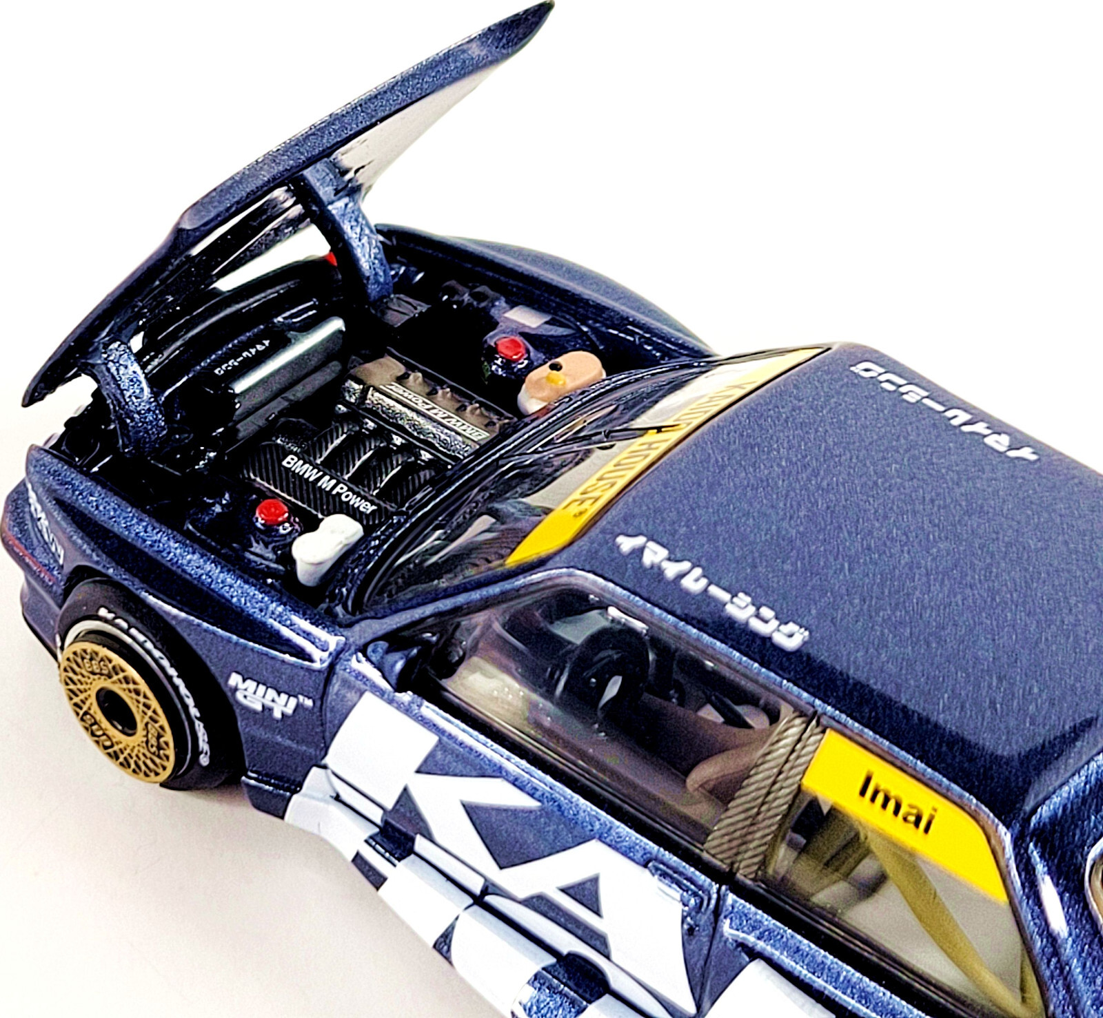 Kaido House x Mini GT BMW M3 Kaido Works V1 KHMG154 🟦⬜🟨 1/64