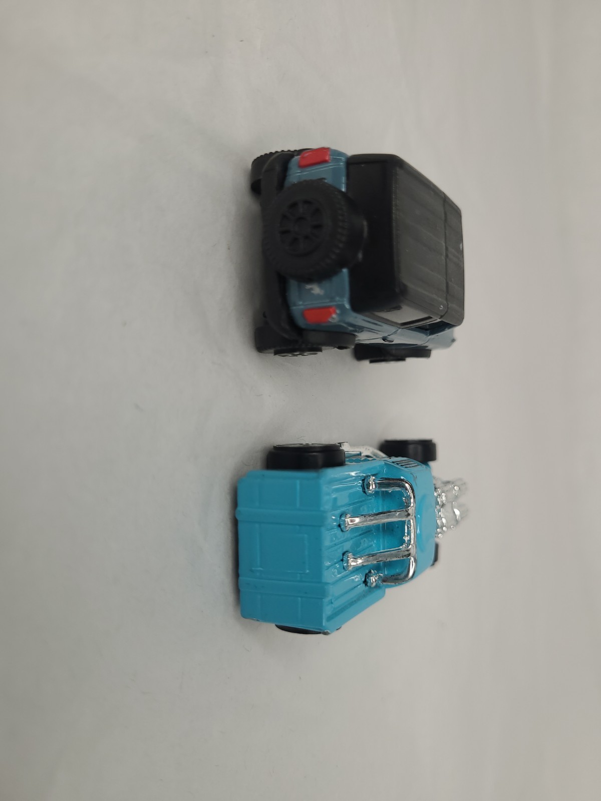 Maisto 2021 Ford Bronco & Adventure Force Leadslinger