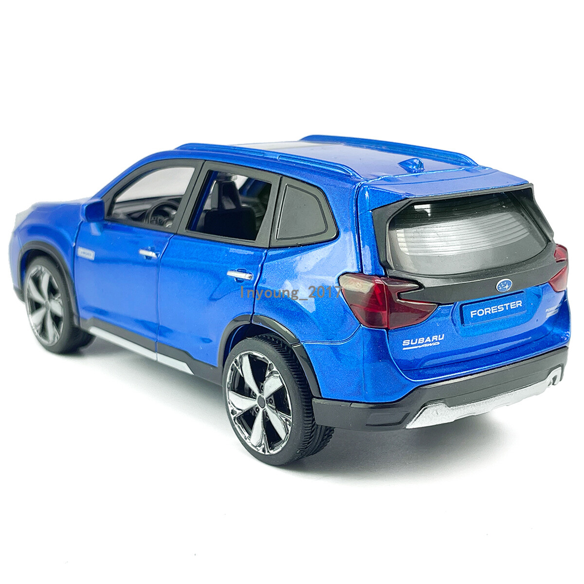 1:30 Subaru Forester Model Toy Car Diecast Toy Vehicle Toys for Boys Gifts Blue