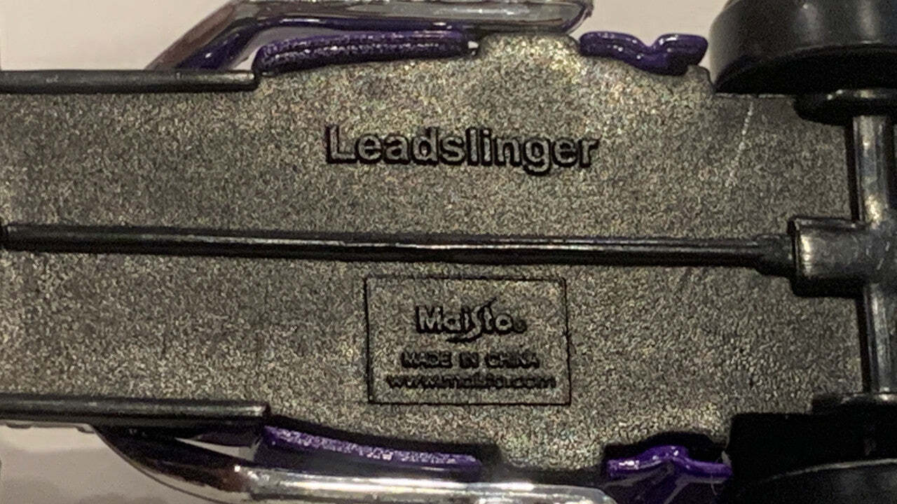 Purple Leadslinger Maisto Toy Diecast Car
