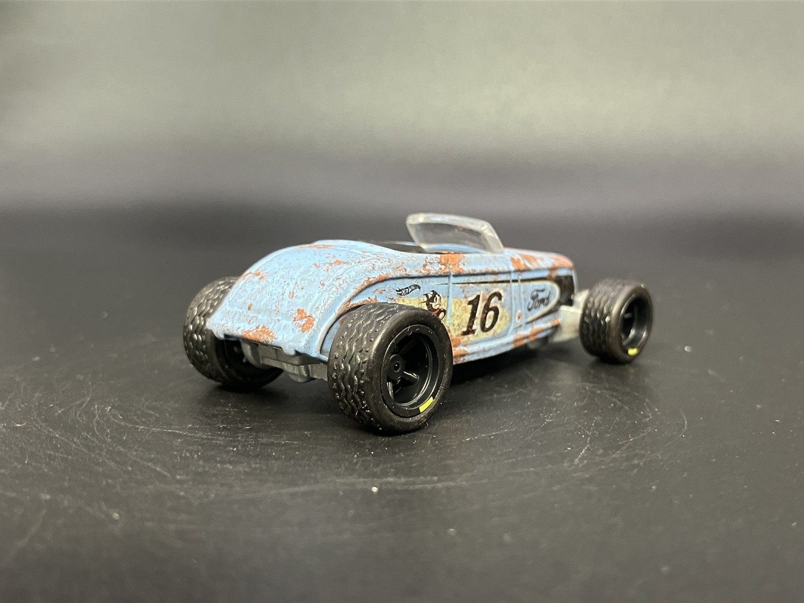 1933 Ford Roadster Weathered Rusty Custom 1/64 Diecast Barn Find Car Hot Wheels