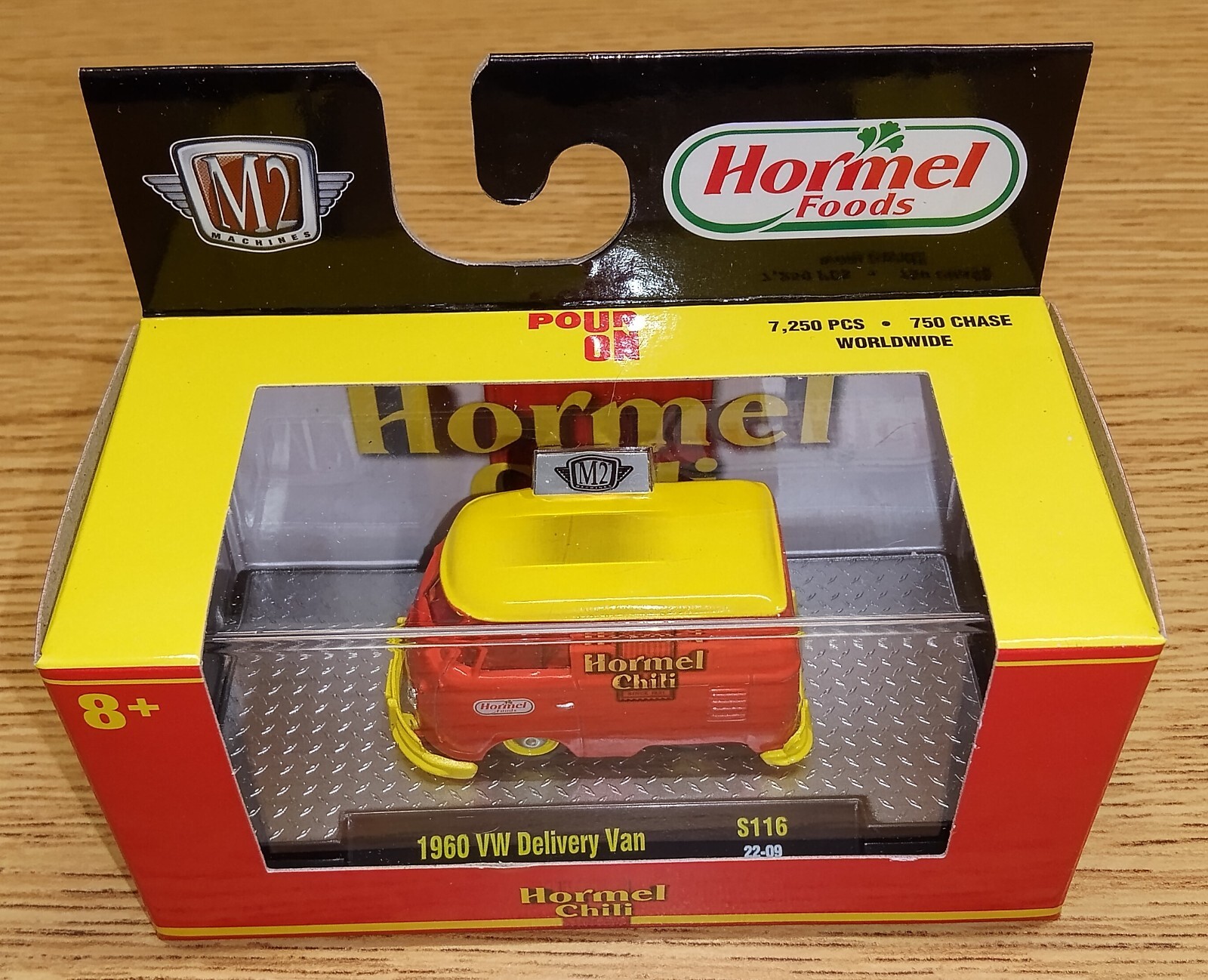 2022 M2 Machines Hormel Chili 1960 Volkswagen Delivery Van S116 22-09 Red/Yellow