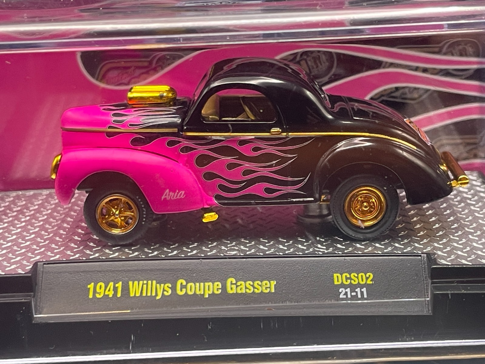 M2 MACHINES 1941 WILLYS COUPE GASSER DIECAST SUPER CON 2021 LIMITED EDITION