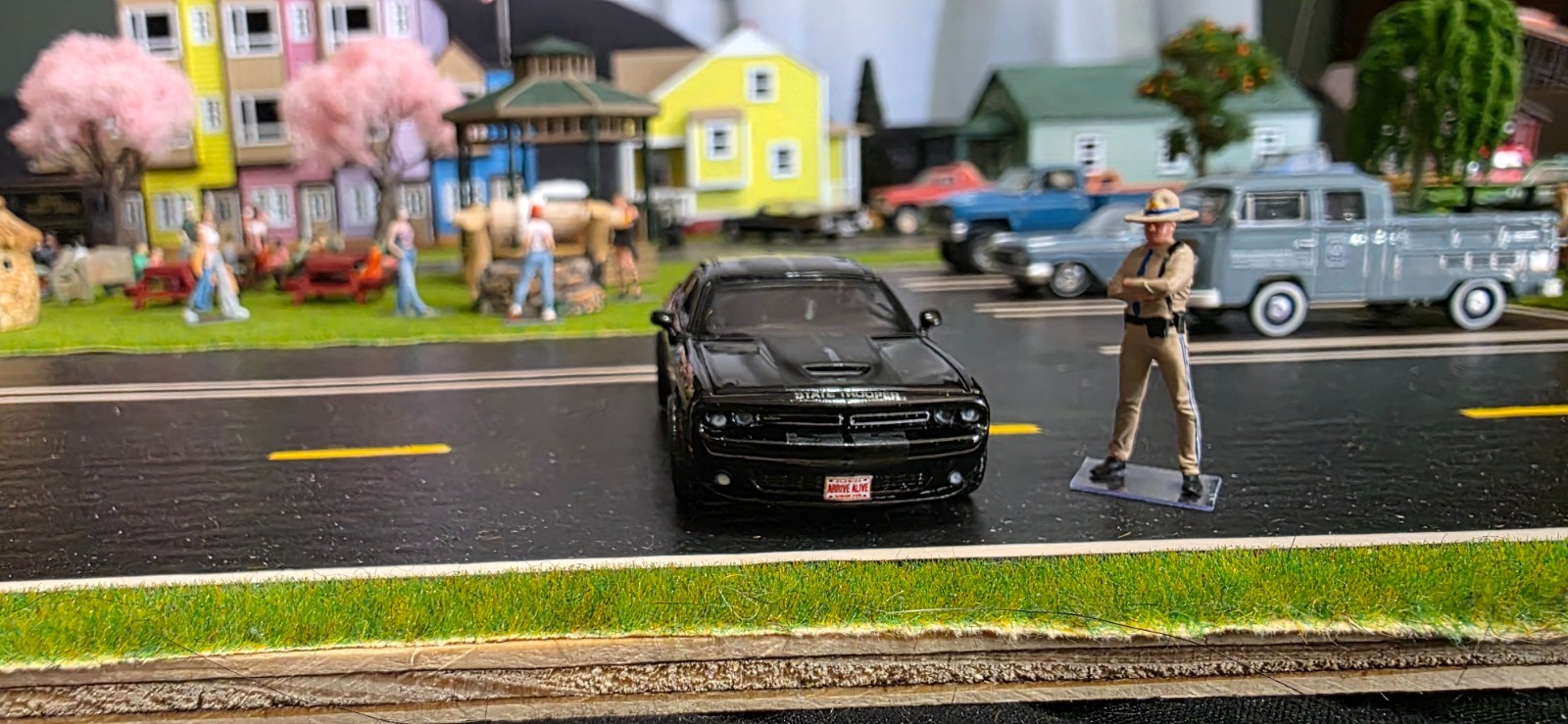 Greenlight Florida State Trooper Highway Patrol GHOST Dodge Challenger 1/64