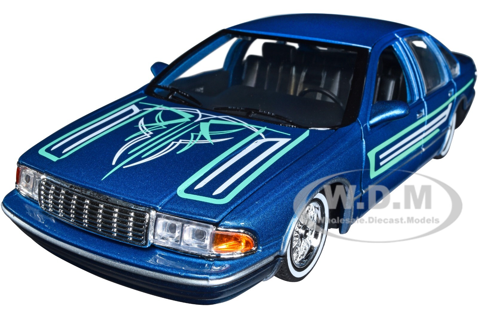 1993 CHEVROLET CAPRICE LOWRIDER BLUE GET LOW 1/24 DIECAST CAR MOTORMAX 79022