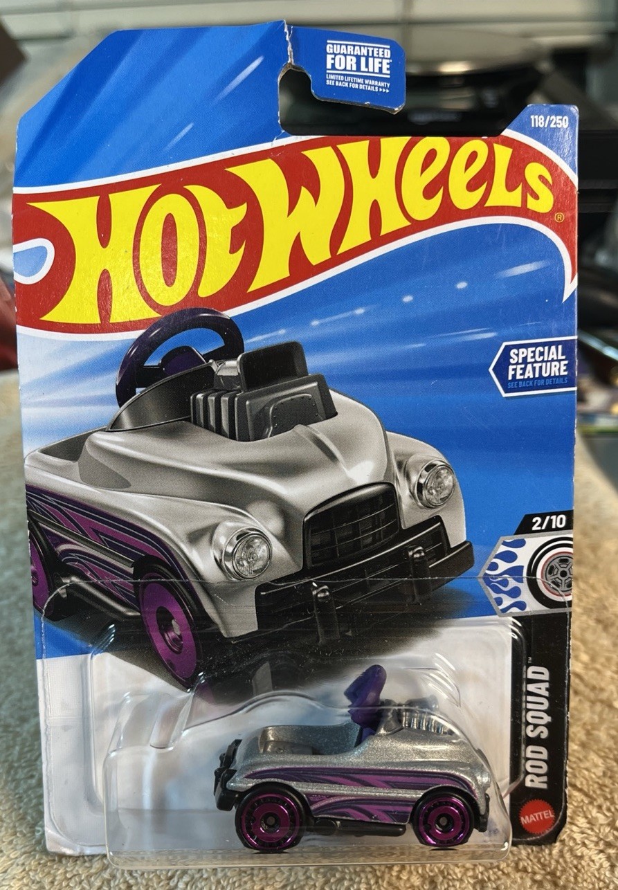 🚗2026 Hot Wheels, Pedal Driver, Silver / Purple ROD SQUAD🚗 Free shipping