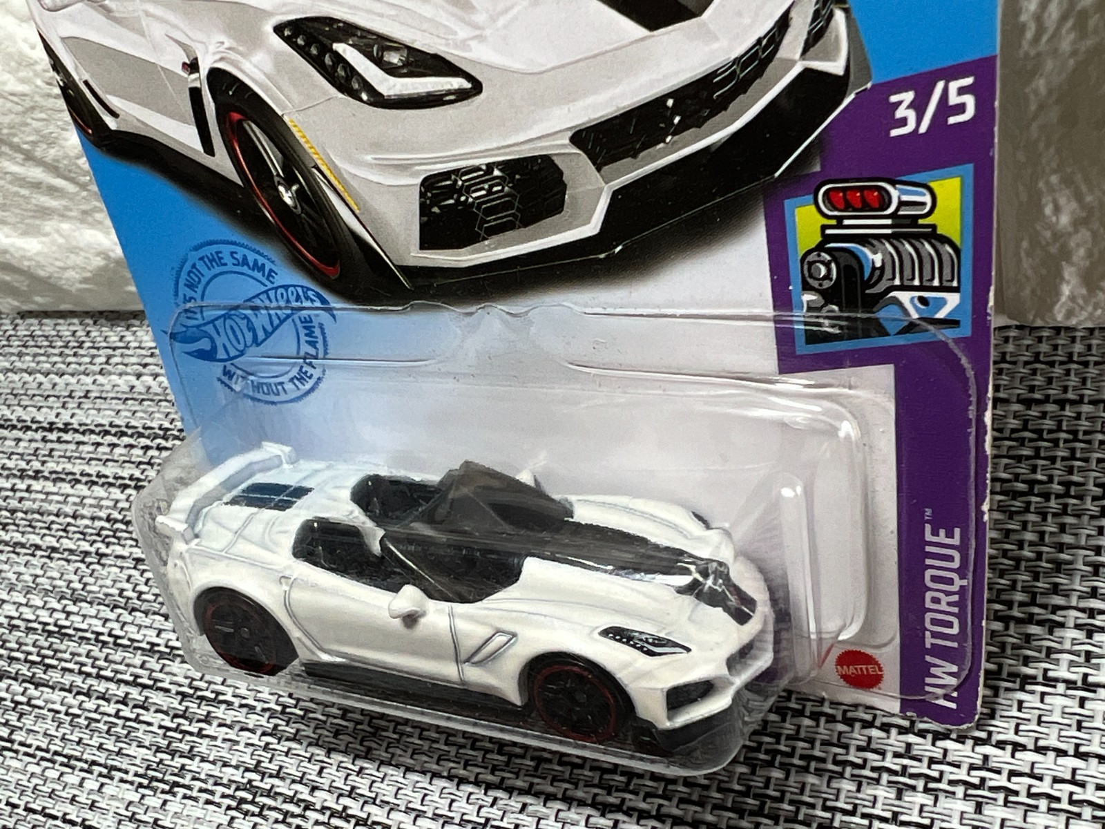 Hot Wheels HW Torque 3/5 ’19 Corvette ZR1 Convertible 134/250 White
