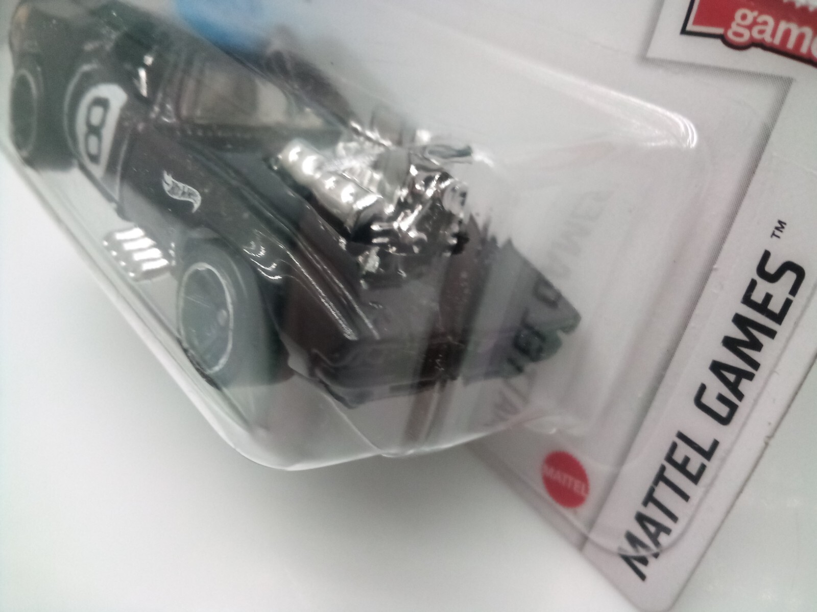 Hot Wheels Mainline / Rodger Dodger – Magic 8 Ball – As I See It Yes – Model x1