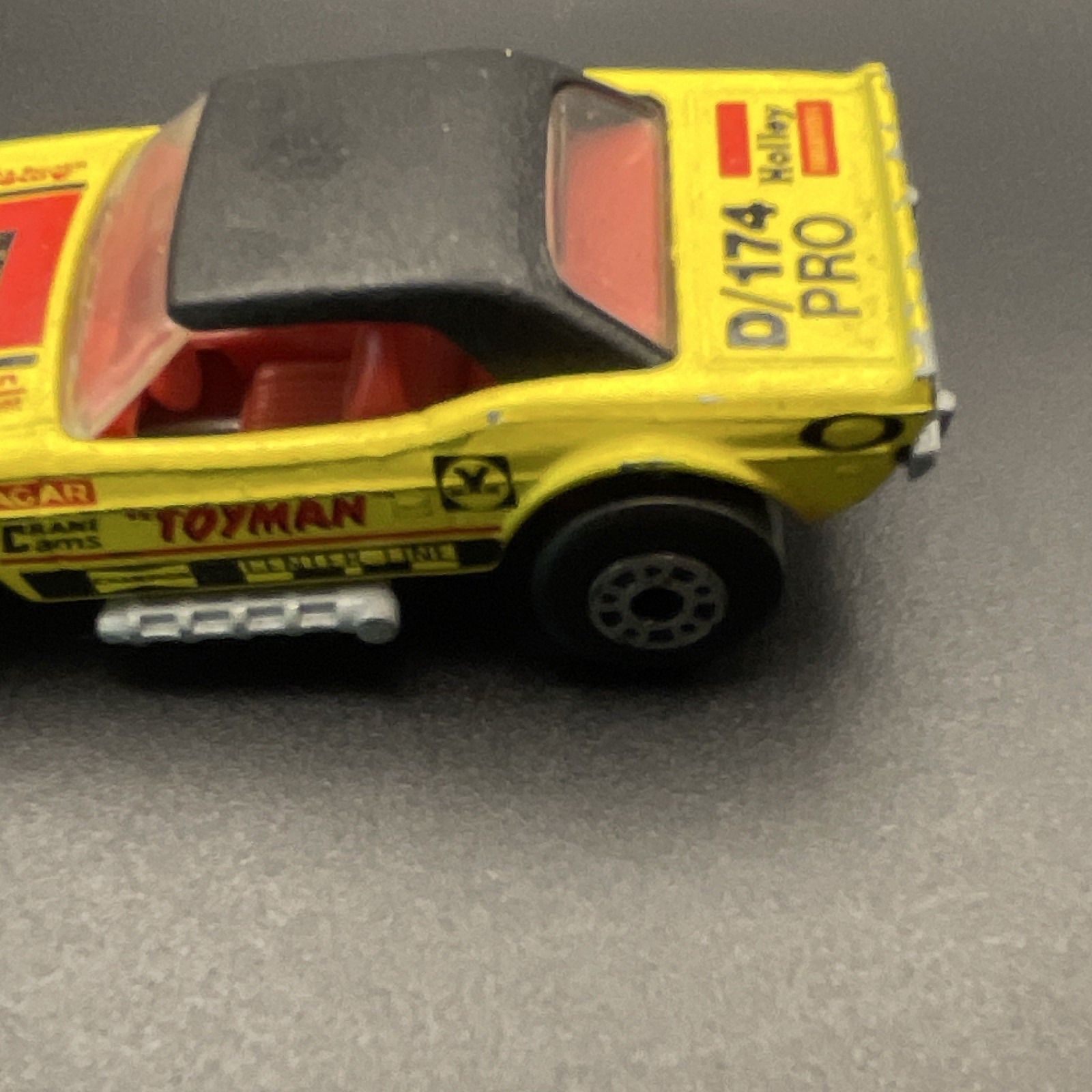 1975 Matchbox Superfast No. 1 Toyman Dodge Challenger Yellow 1:64 Loose
