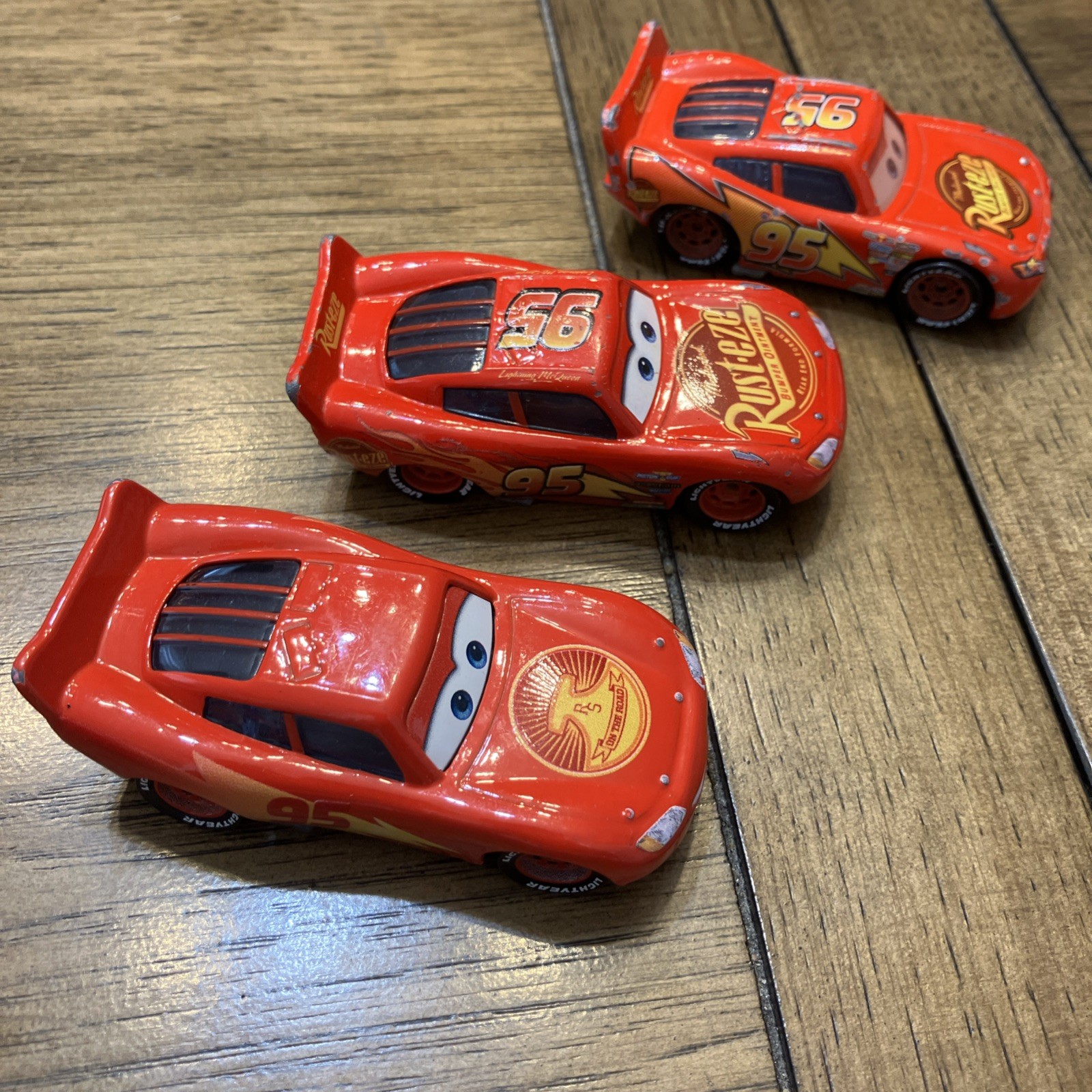 Lot of 24 – Disney Pixar Mattel Cars Diecast Pullback Plastic Various Characters