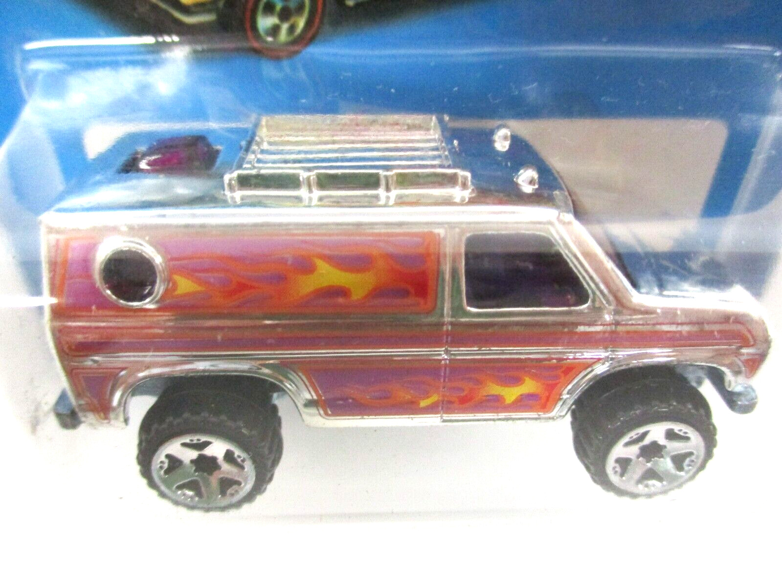 HOT WHEELS – SUPER CHROMES – BAJA BREAKER LIFTED 4X4 FORD VAN – 1/64