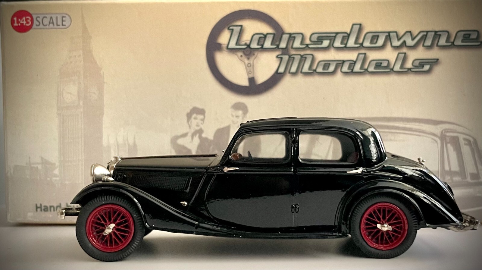 Lansdowne LDM 74a – 1937 Riley 12/4 Continental Touring Sedan (Black)