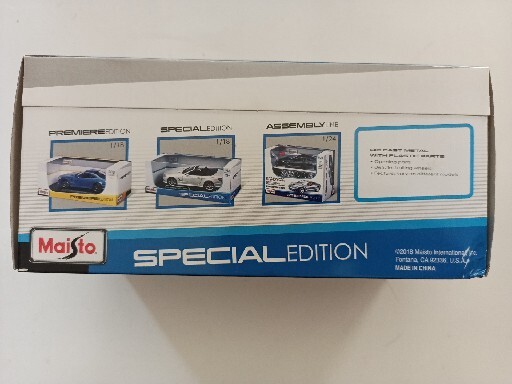 1: 24 1970 Corvette (Colors May Vary)#LL
