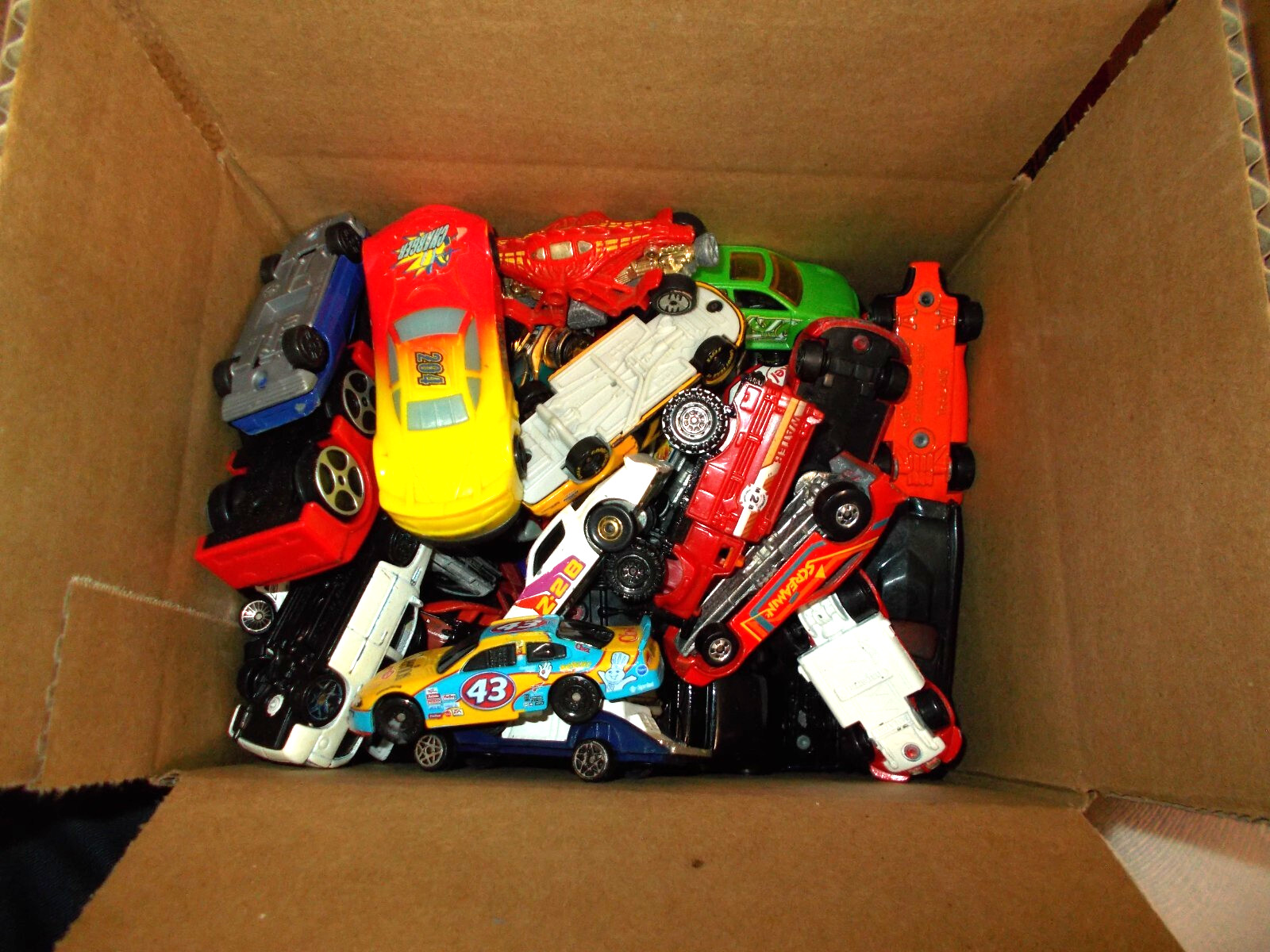 75 + LOT of 1:64 DIE-CAST & PLASTIC *HOT-WHEELS* and ETC. WHAT YOU SEE YOU GET