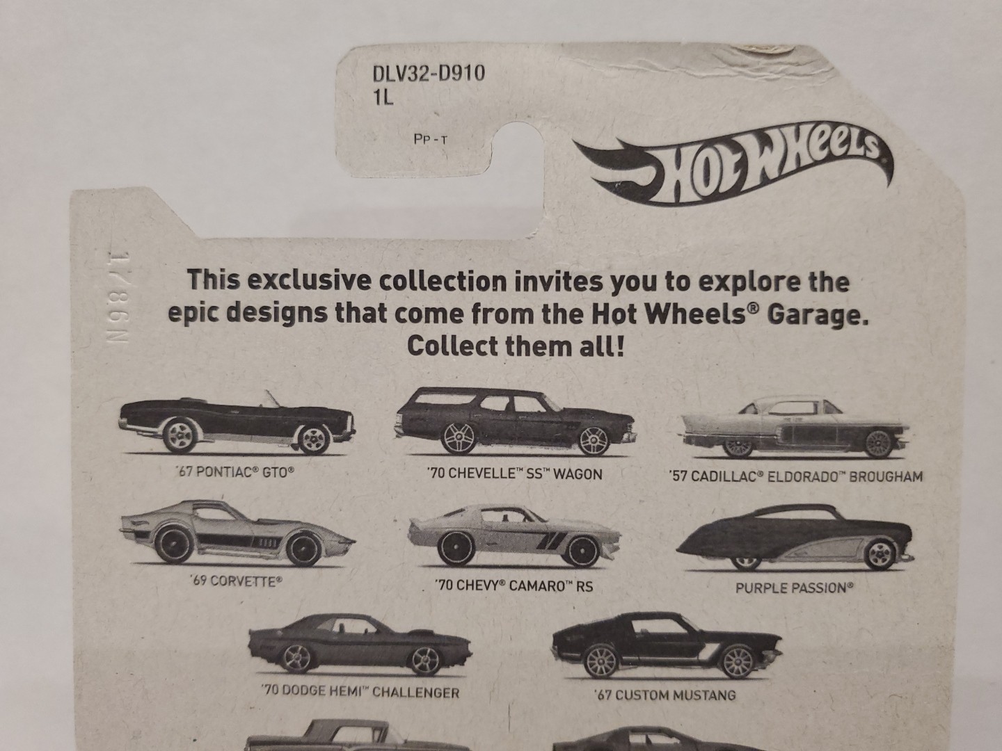 Hot Wheels Garage 67 Pontiac GTO Convertible Black Red 1/10