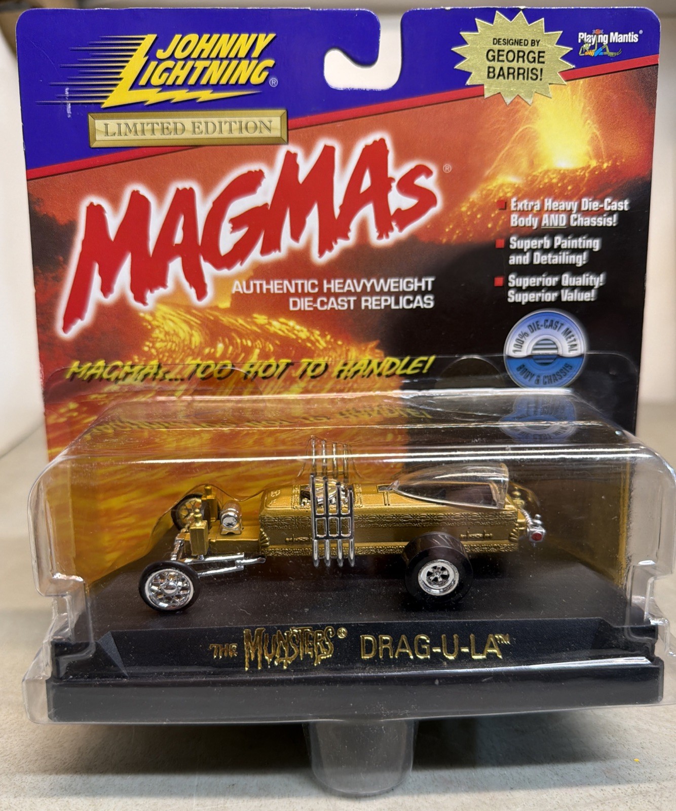 Johnny Lightning Magmas The Munsters Drag-U-La 1/43 Diecast Casket Car NIB