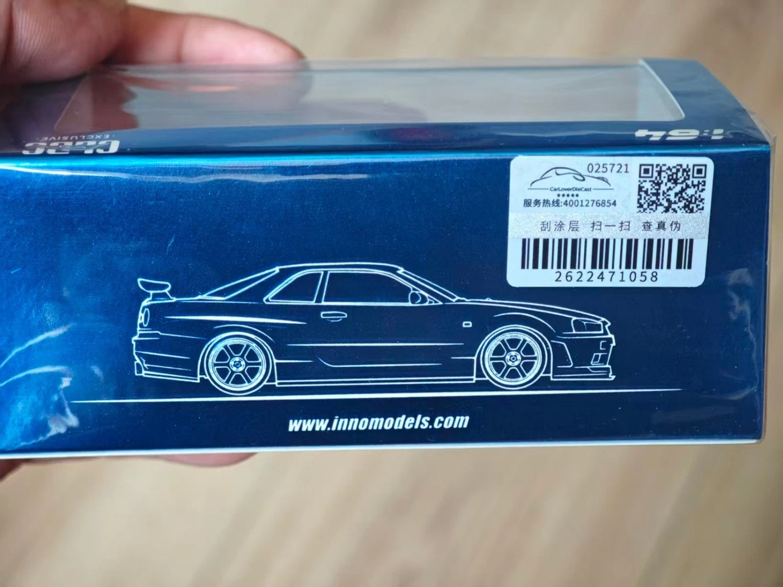 Inno64 Nissan Skyline GTR R34 Blue Chrome Carbon CLDC Edition 1/64 diecast