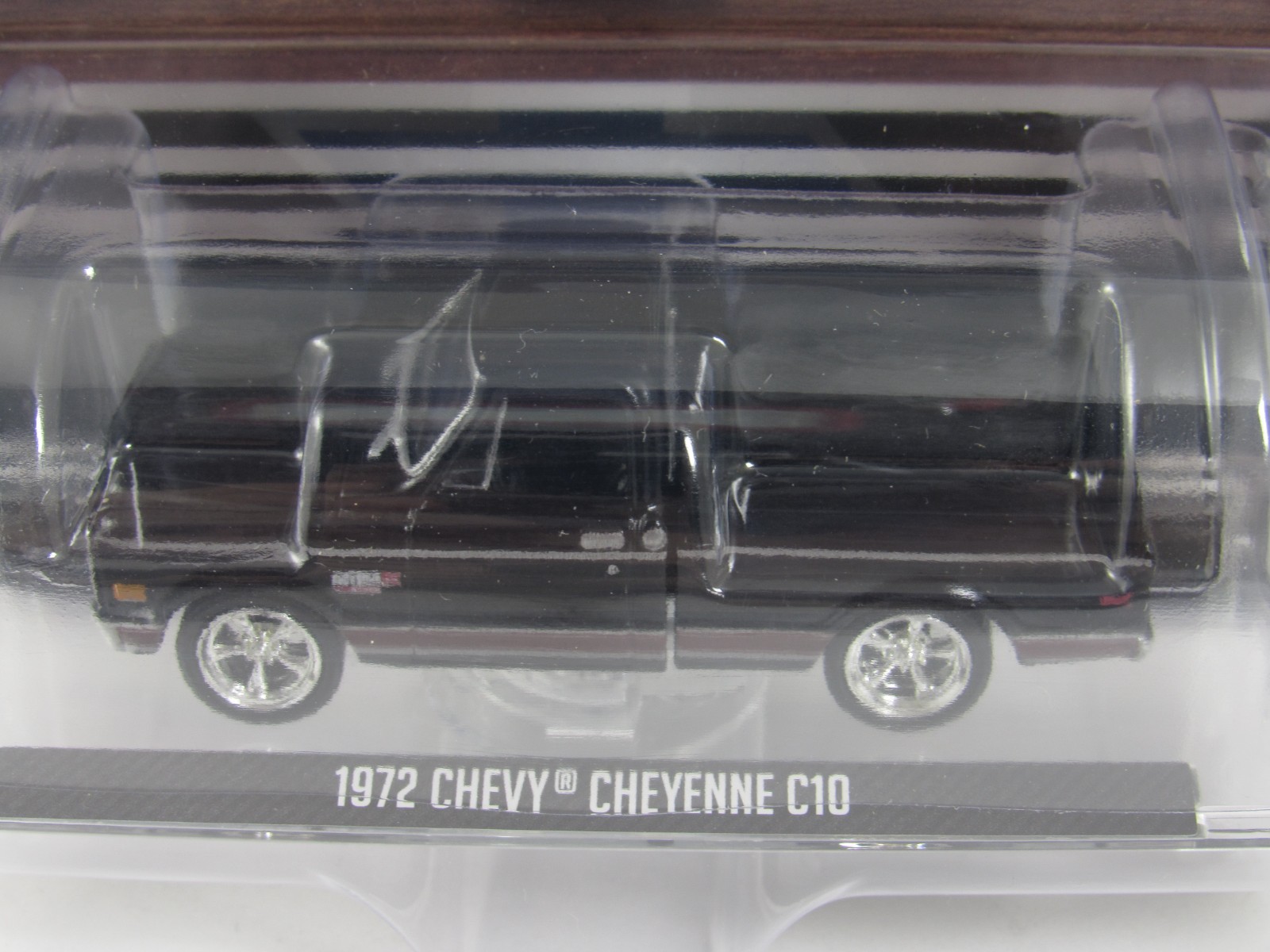 2025 Greenlight Hobby Exclusive: 1972 CHEVROLET CHEYENNE C10 Short Bed #30546