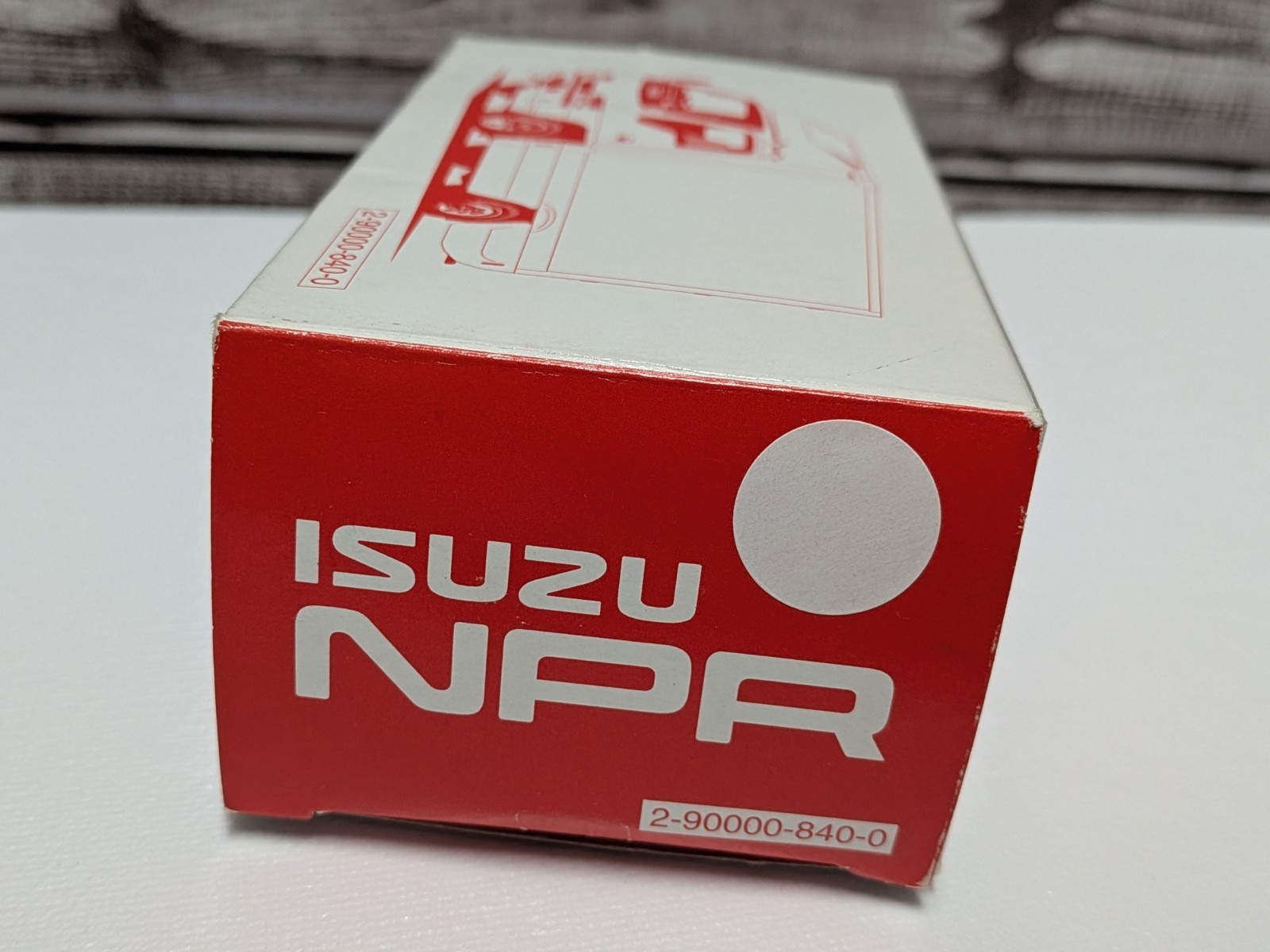 Isuzu NPR Diecast Collector Box Truck