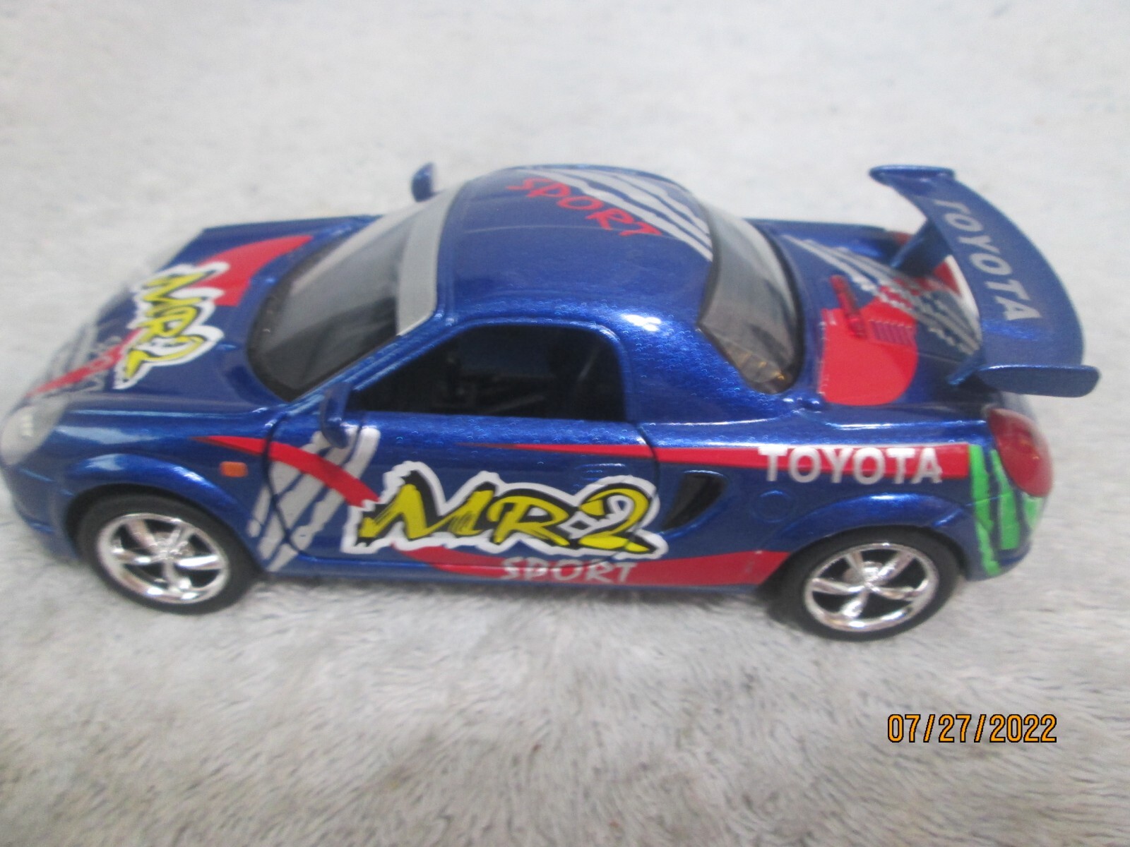 Kintoy Die Cast Toyota MR2 Sport Car