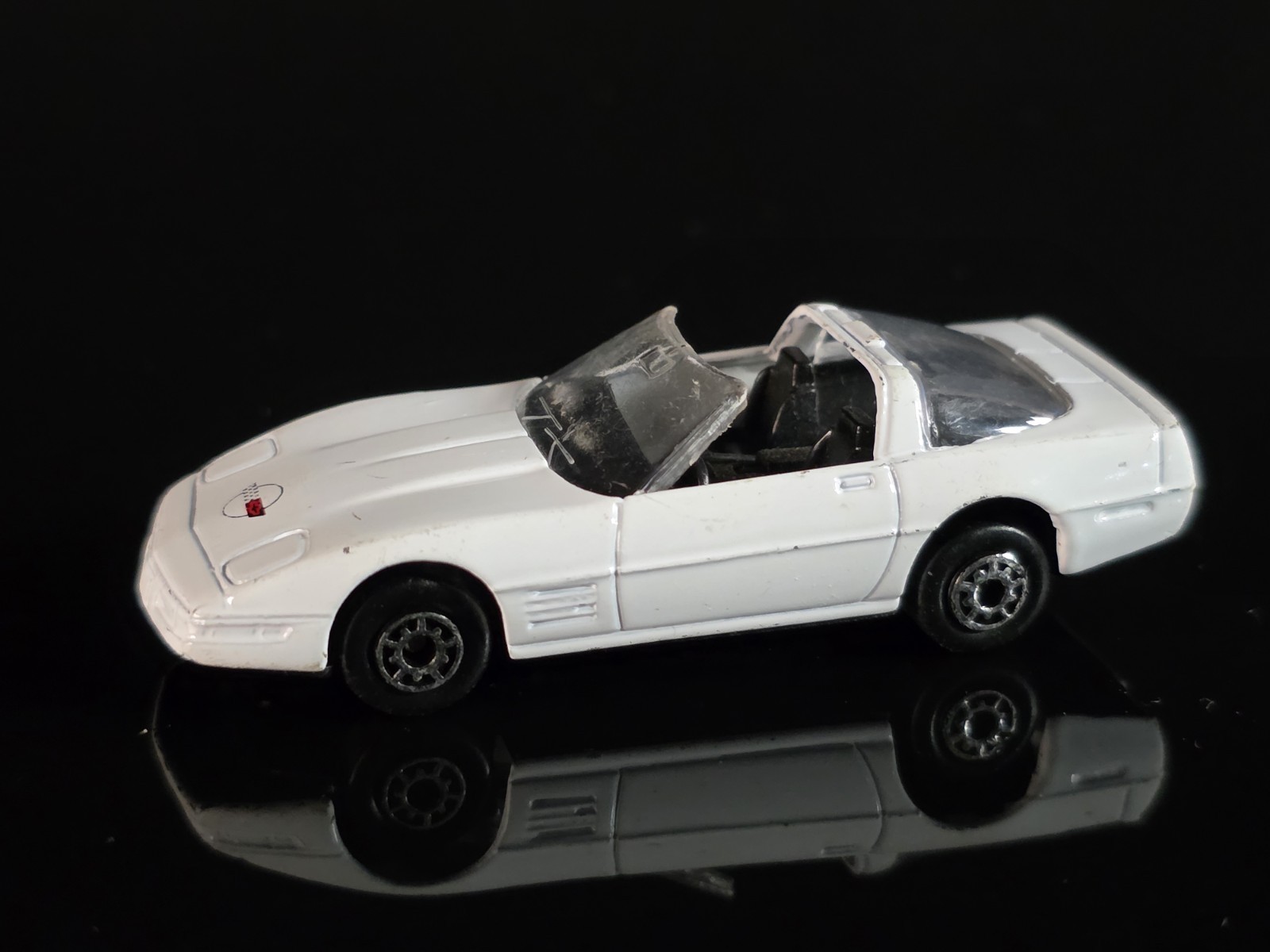 1/64 Maisto Corvette ZR-1