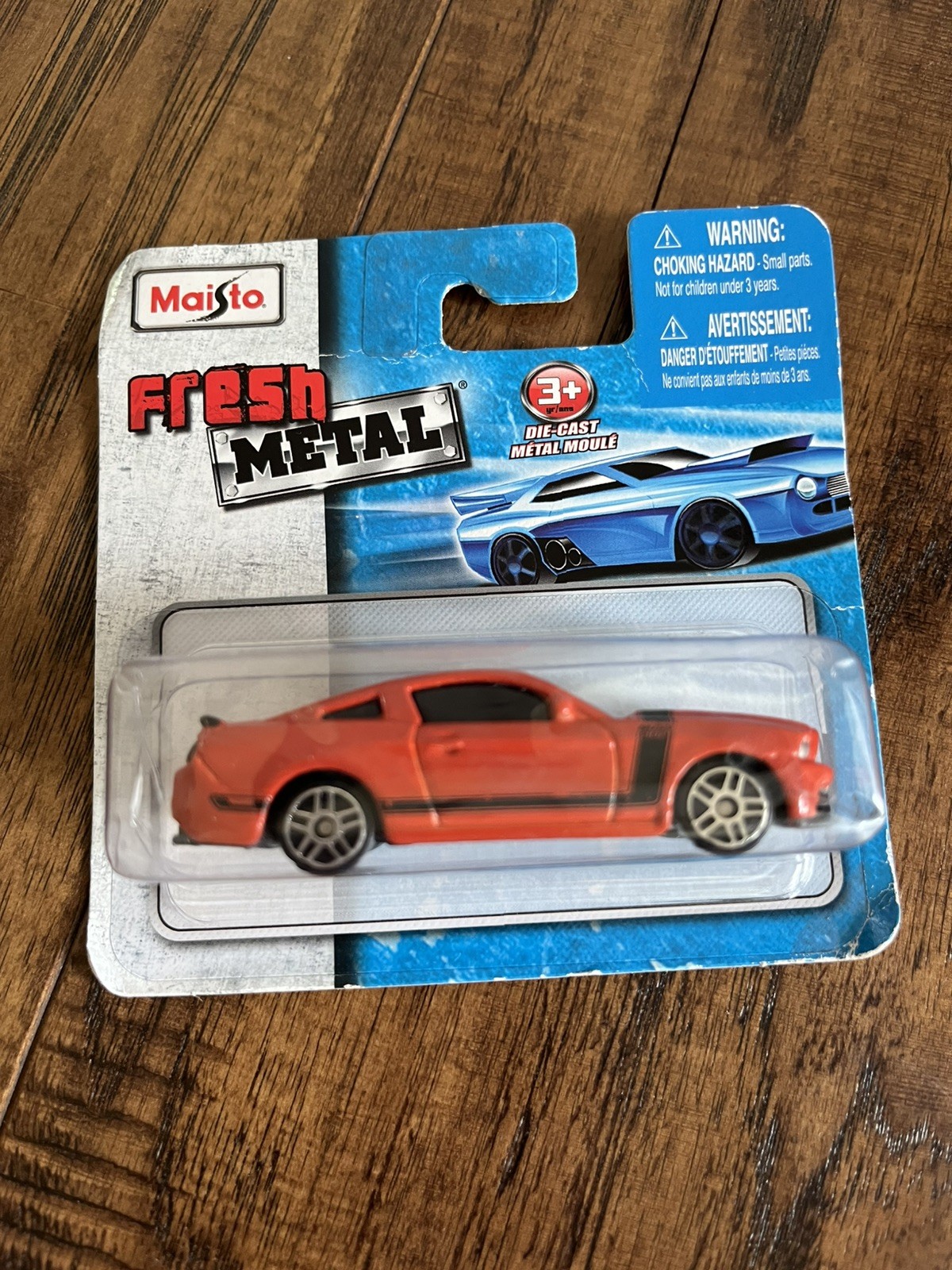 Maisto Fresh Metal Diecast Red Black Car 2010 Unopened Box
