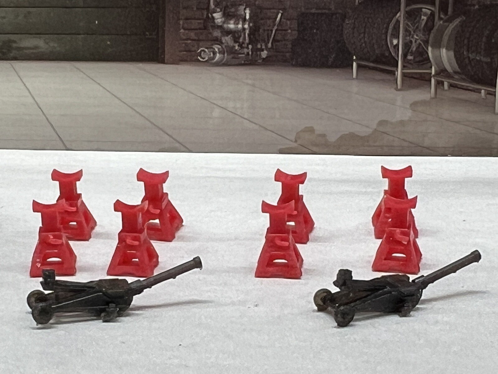 1/64 Custom jack stands and jacks