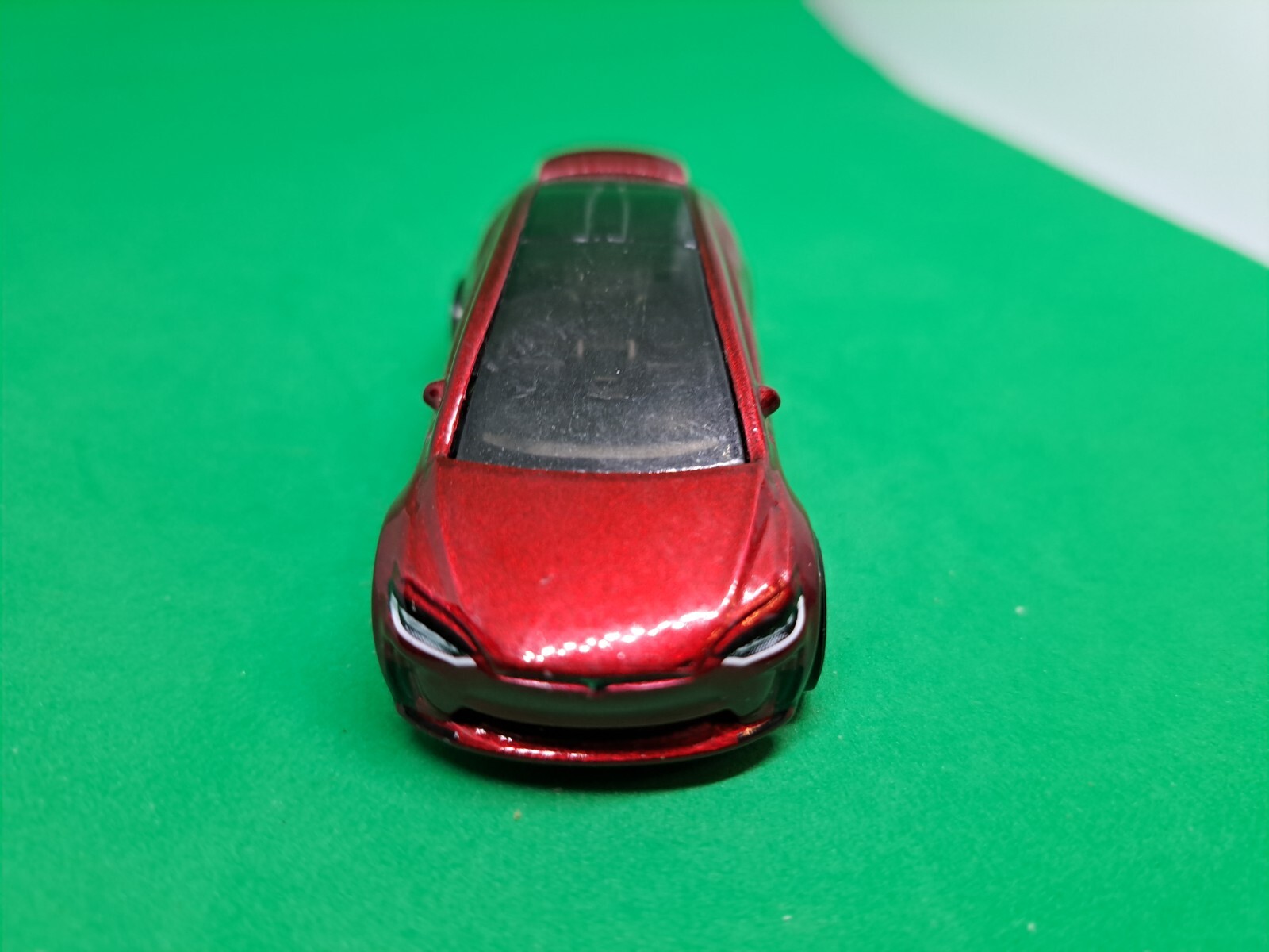 2016 Hot Wheels White Tesla Model X 1/64 Elon Musk Loose Auto