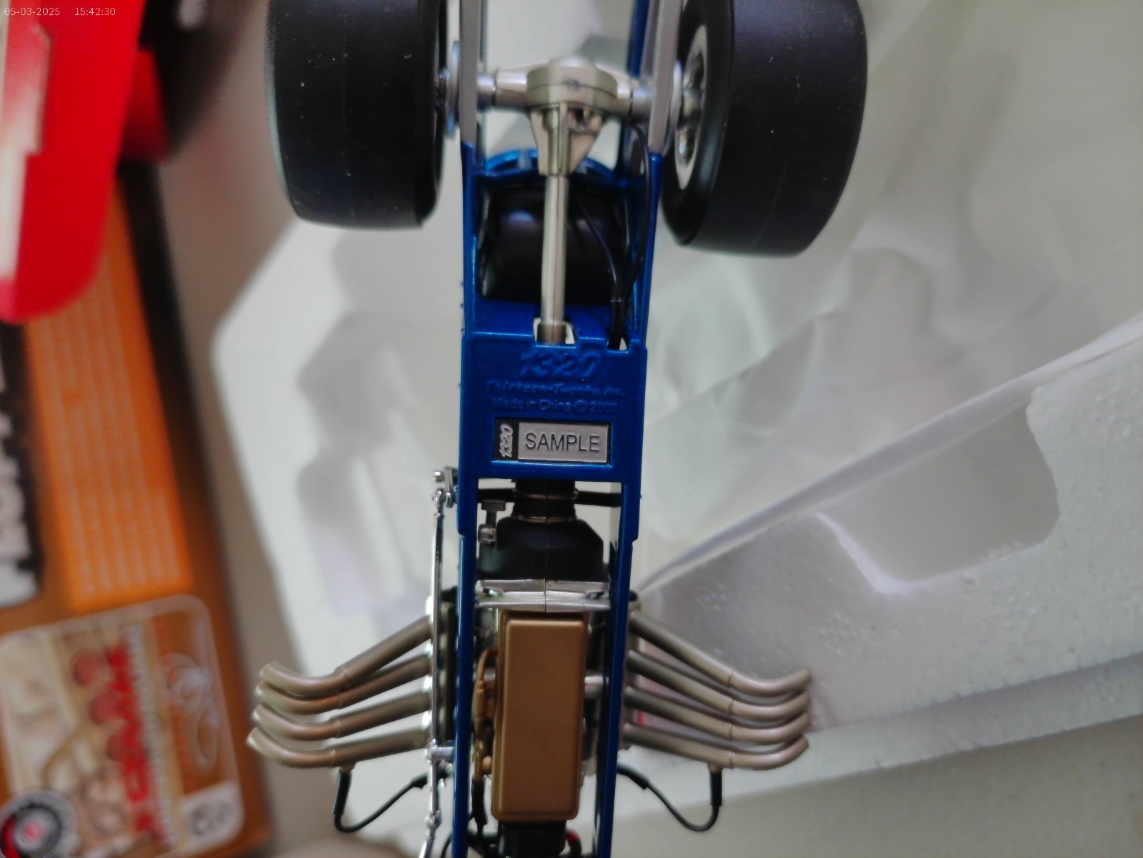 RARE SAMPLE WHIPPLE & McCULLOCH 1:24 FLOPPERS NITRO FUNNY CAR DRAG RACING 1320