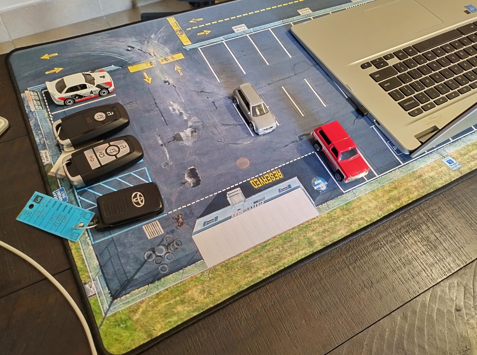 31″X 15.5″ Desk Mat Used Car Lot Dealership 1:64 scale