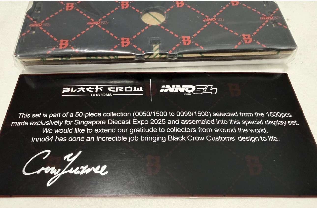 Black Crow Customs INNO64 SKYLINE GT-R R34 SGDE2025 w/Display. S#073 of 1500