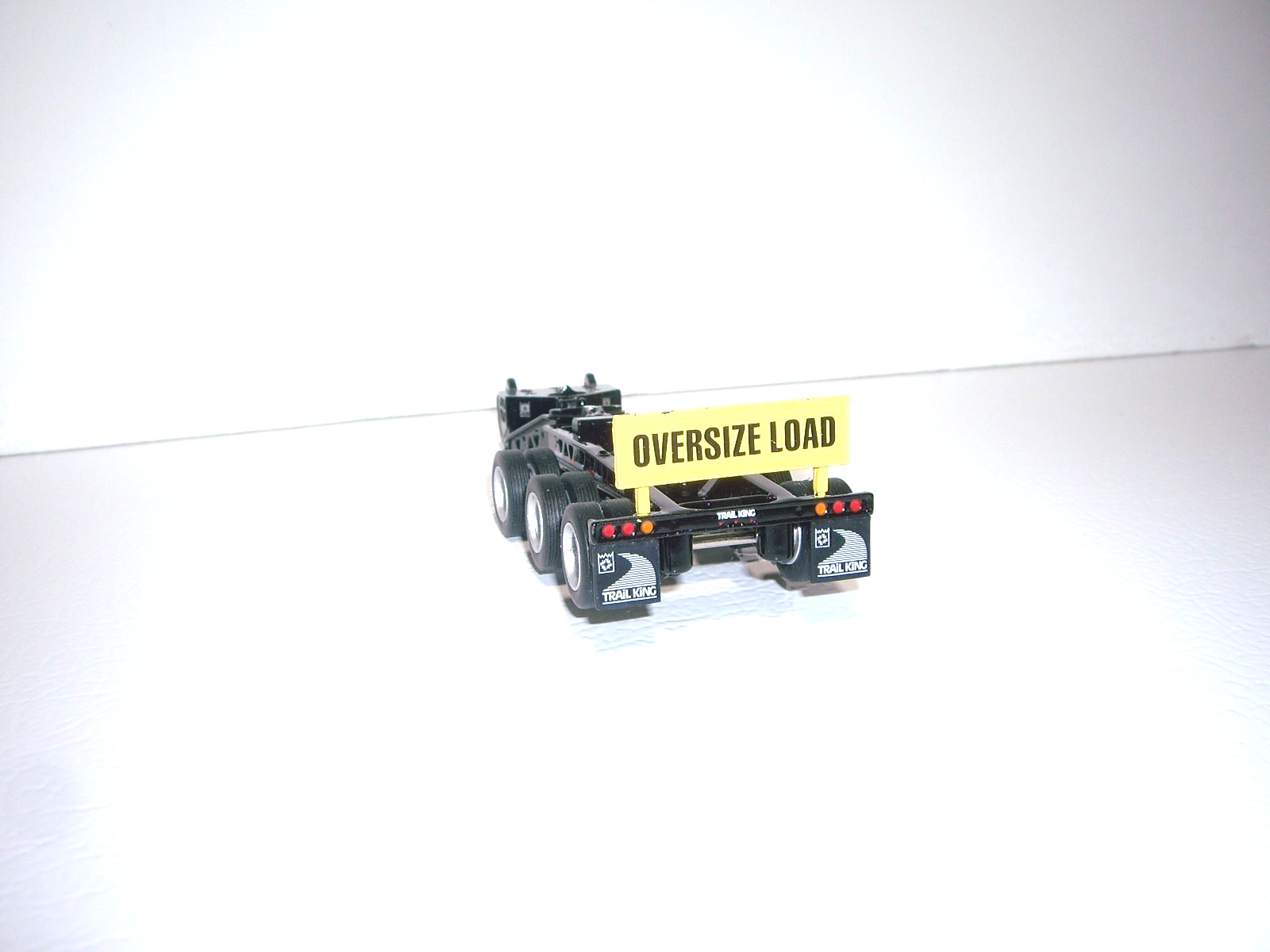 DIECAST MASTERS 1/64 BLACK TRAILKING TK170 LOWBOY JEEP BOOSTER SAME SCALE AS DCP