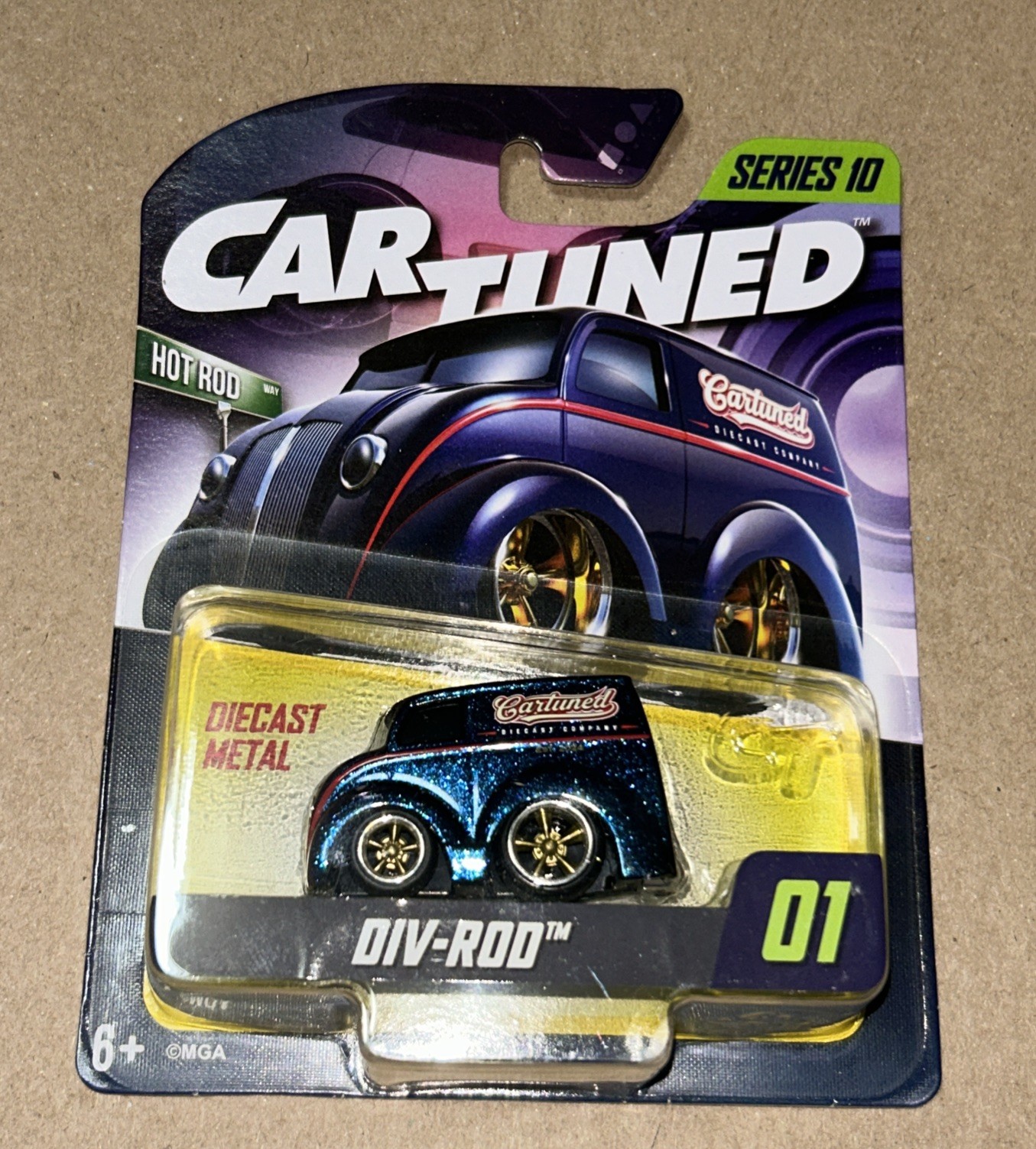 New 2026 Car Tuned Series 10 Hot Rod Way Div-Rod #01 Blue/Purple Metallic!