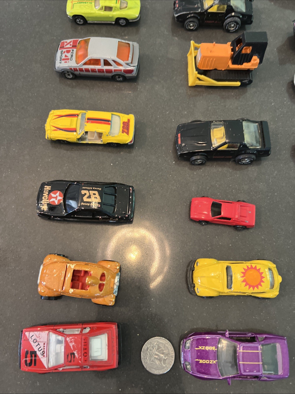 Lot Of 32 Diecast & Plastic Vintage Cars Trucks Mixed Brands See Description