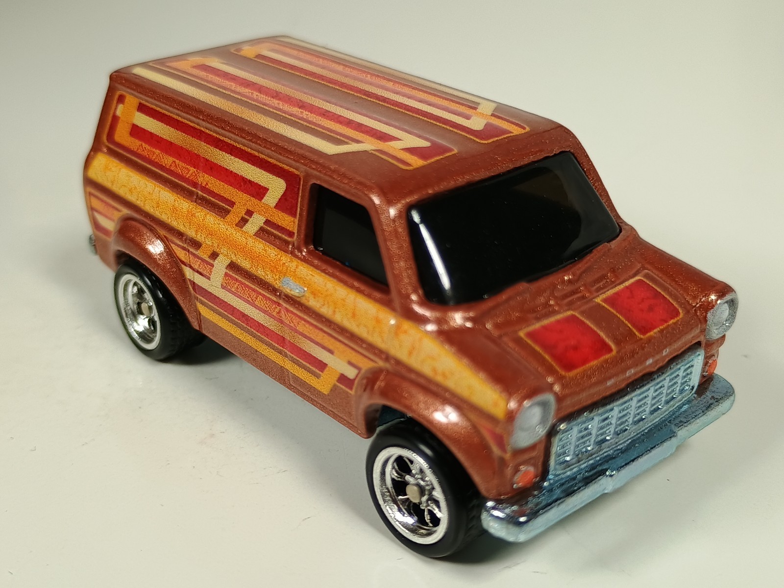 Ford Transit SuperVan Hot Wheels 2024 Boulevard Copper RR10SP 1:64 Loose