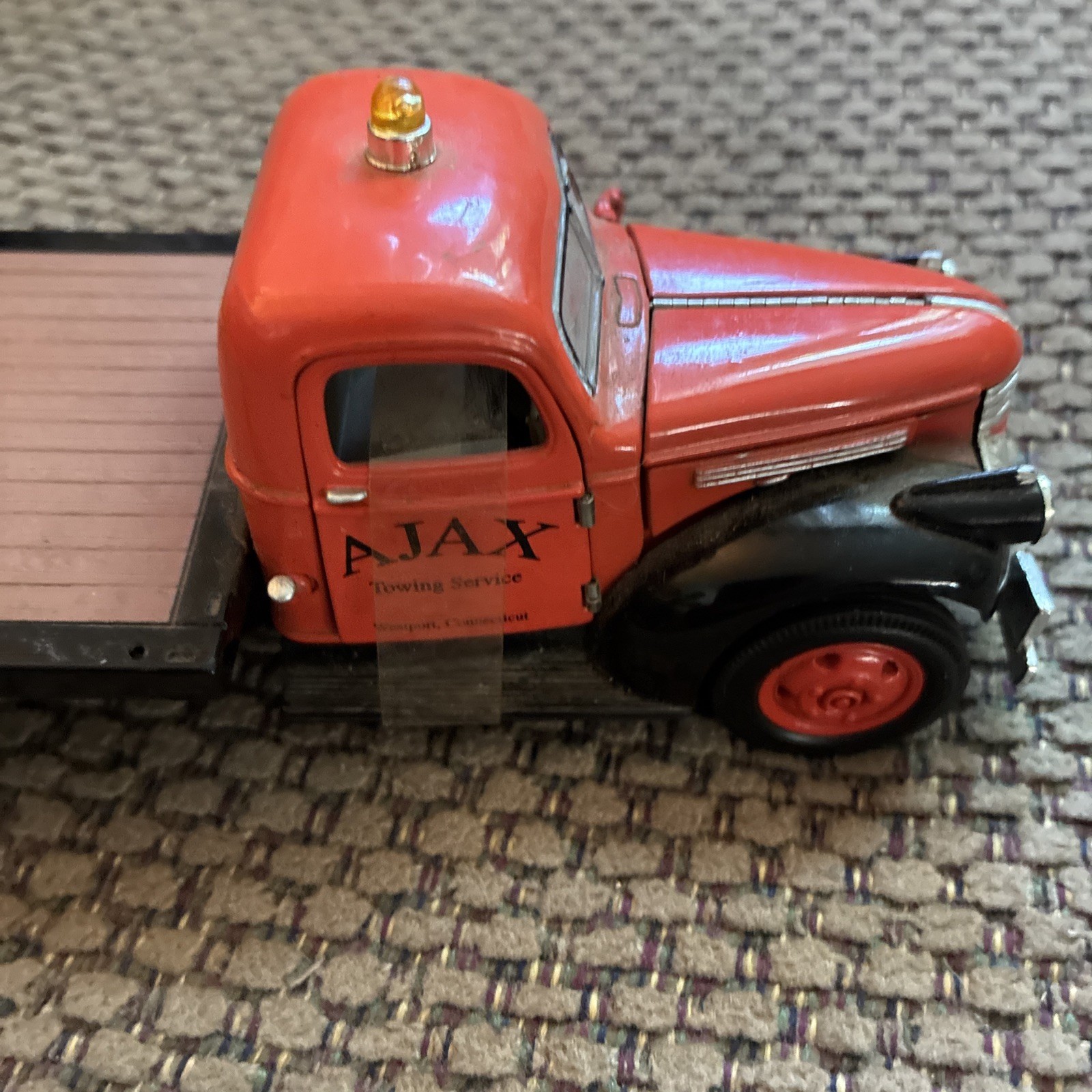 1941 CHEVROLET Flatbed Truck AJAX TOWING SERVICE Westport, CT 1:24 Scale