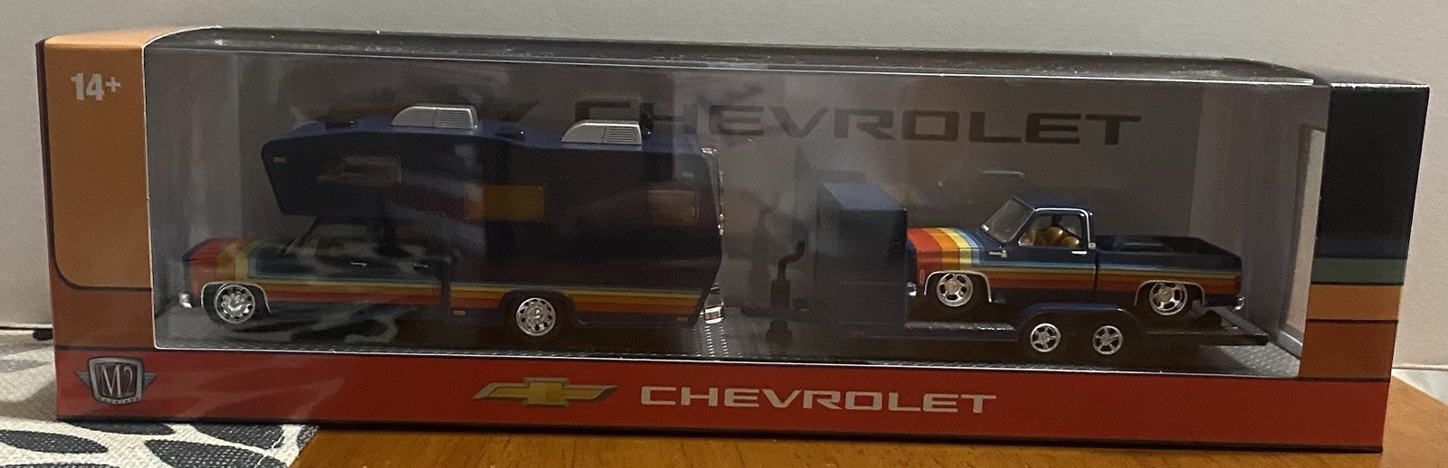 M2 MACHINES DELUXE CHASE & REGULAR 1975 CHEVROLET SUPER 30 & 1978 CHEVROLET C10