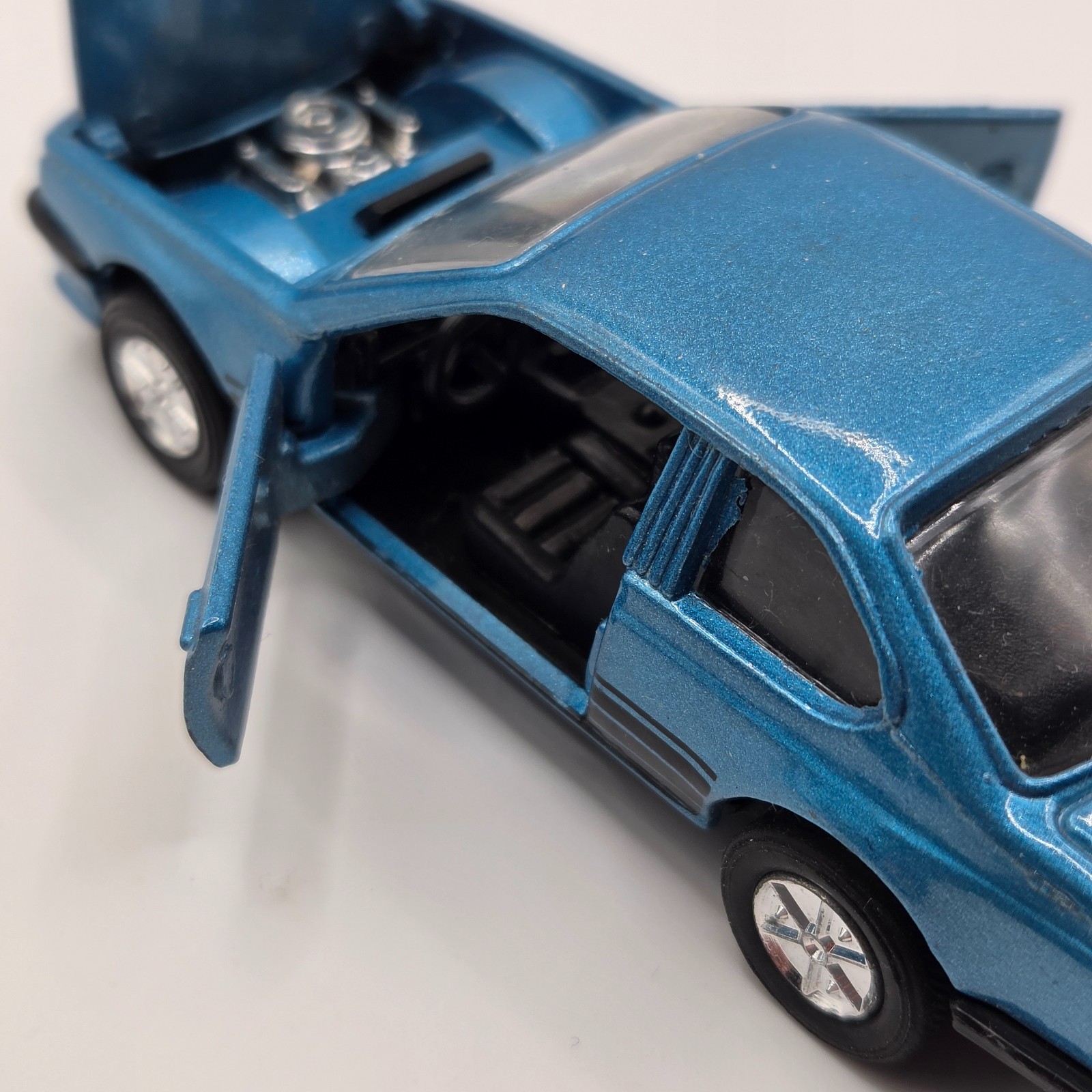 Vintage Sunnyside SS-907 BMW 635 CSi 1/41 Diecast Pull-Back Car Blue WORKS