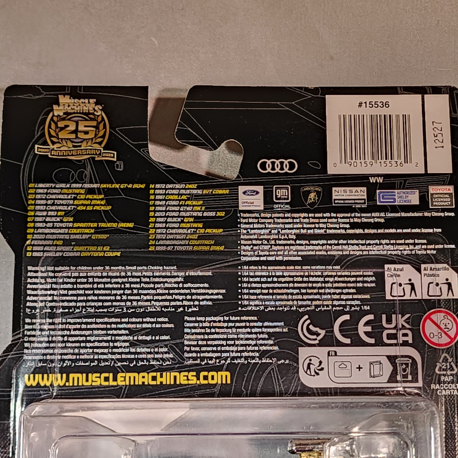 Muscle Machines 25th Anniversary 1961 Cadillac Die-Cast Car Model # 16