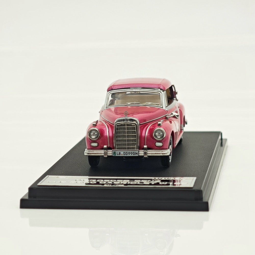 Mortal 1/64 Mercedes Benz 300D Convertible Retro Car Models Collection Diecast