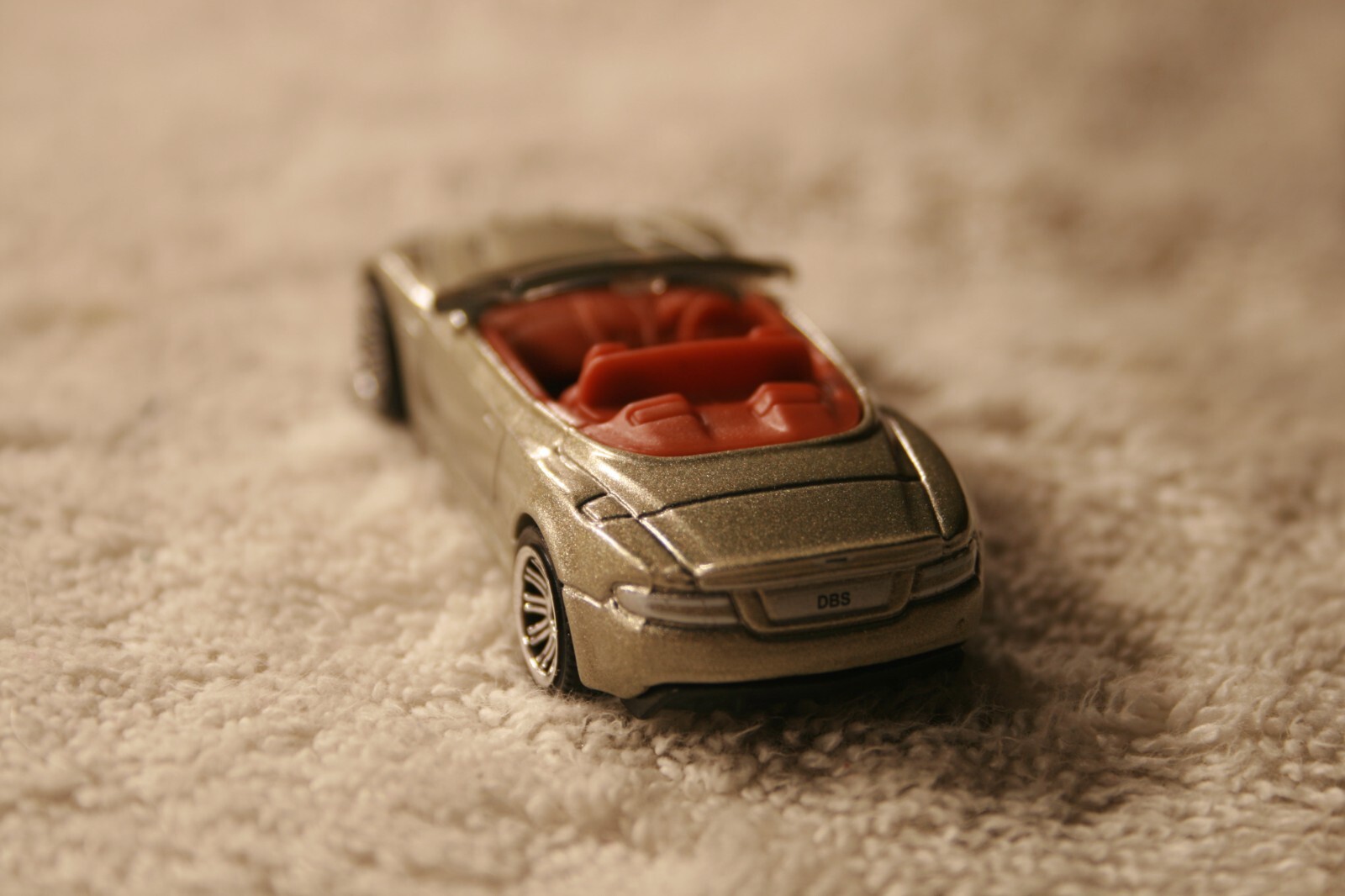 NEW MATCHBOX 💥 2011 SILVER METALLIC ASTON MARTIN DBS VOLANTE CONVERTIBLE 💥