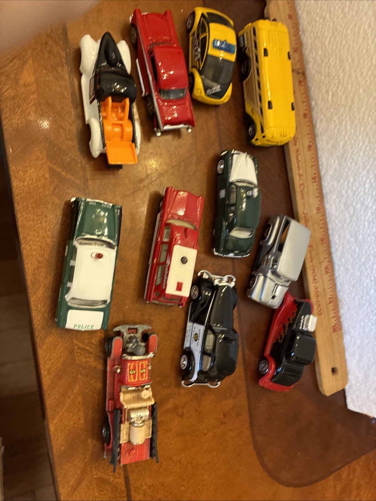 11 Pc Mixed Brand Diecast Lot EST. 1/64