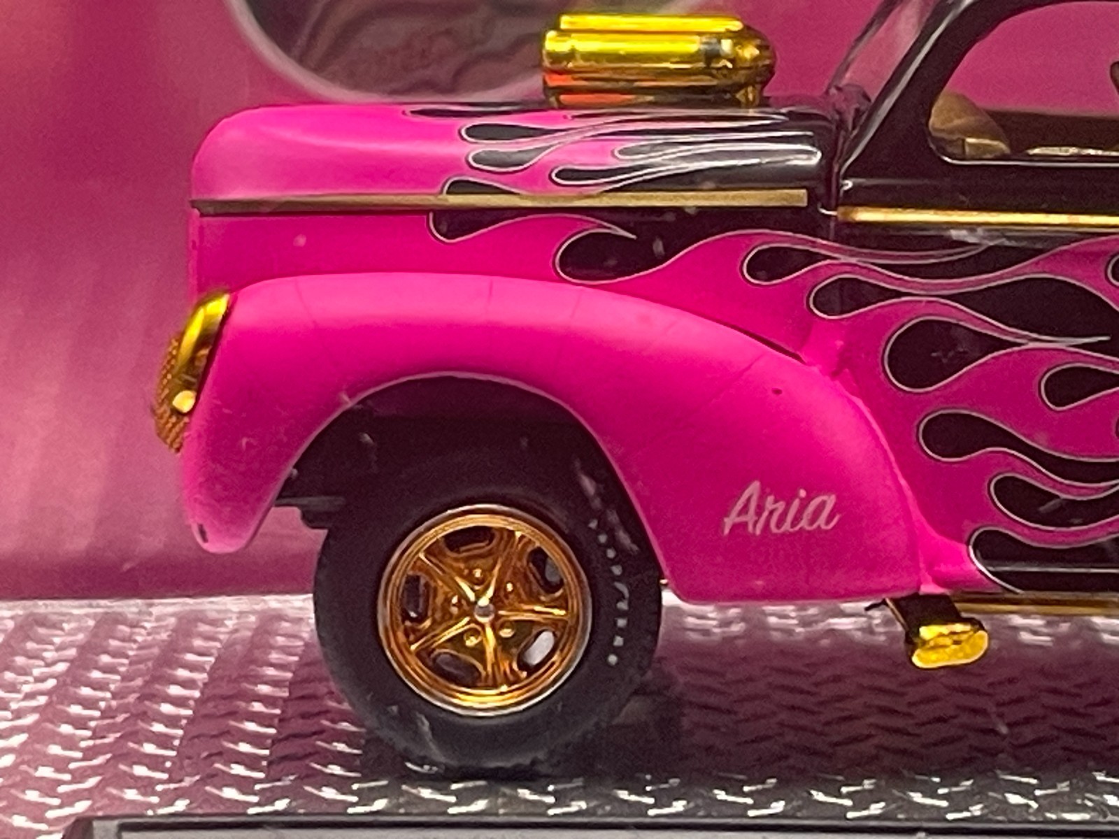 M2 MACHINES 1941 WILLYS COUPE GASSER DIECAST SUPER CON 2021 LIMITED EDITION