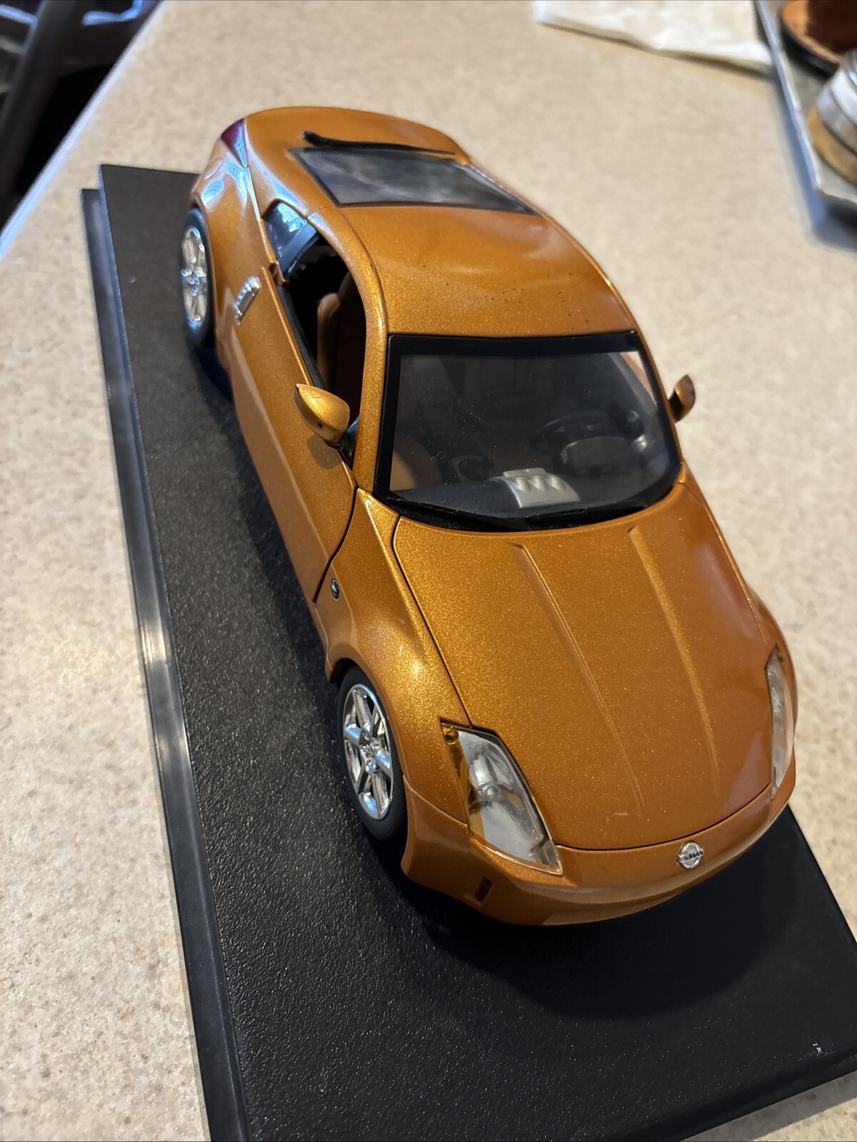 Nissan Z With Stand Toy Car Collectible Diecast 4.5” x 9”