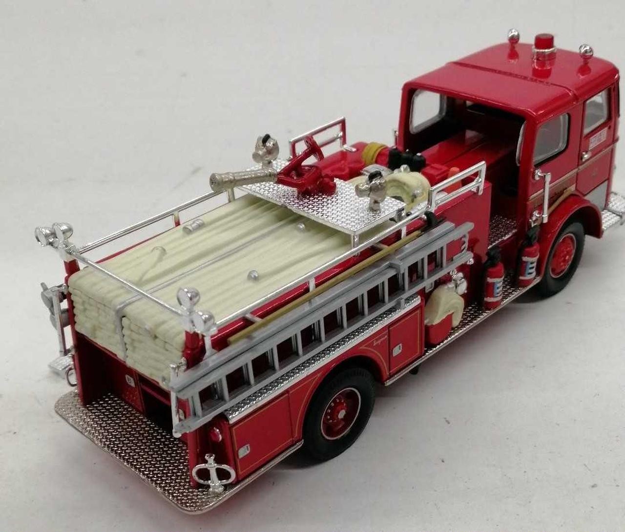 CORGI US50805 Baltimore 1/50 Scale Model Display Vehicle Collectible Used