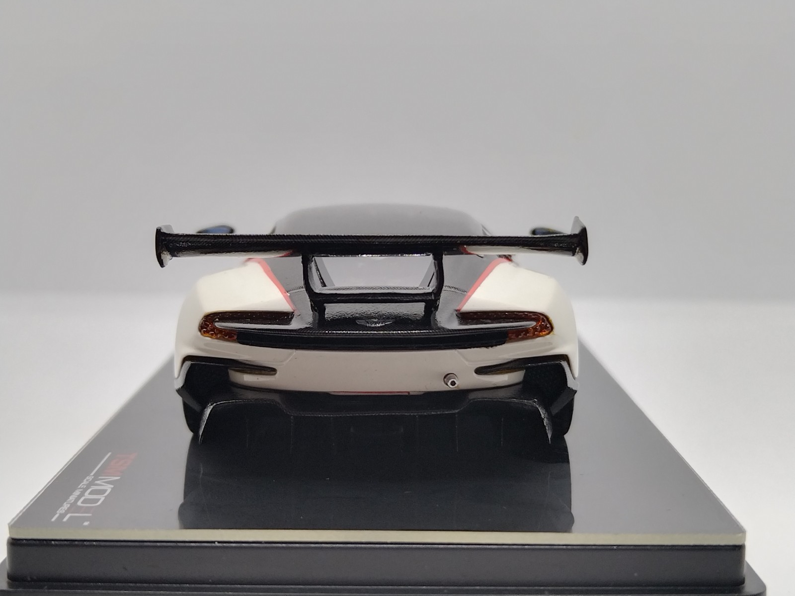 TSM Model 1/43 Aston Martin Vulcan 2015. Wow Rare!