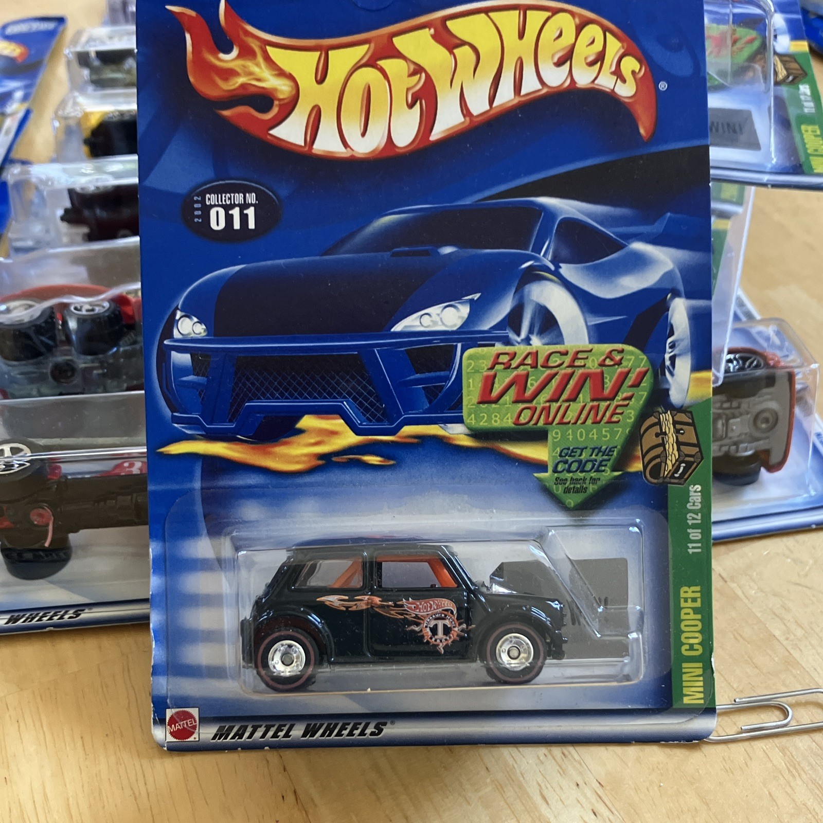 Hot Wheels 2002 Treasure 1car Series Mini Cooper 1:64 Black Diecast Unopened