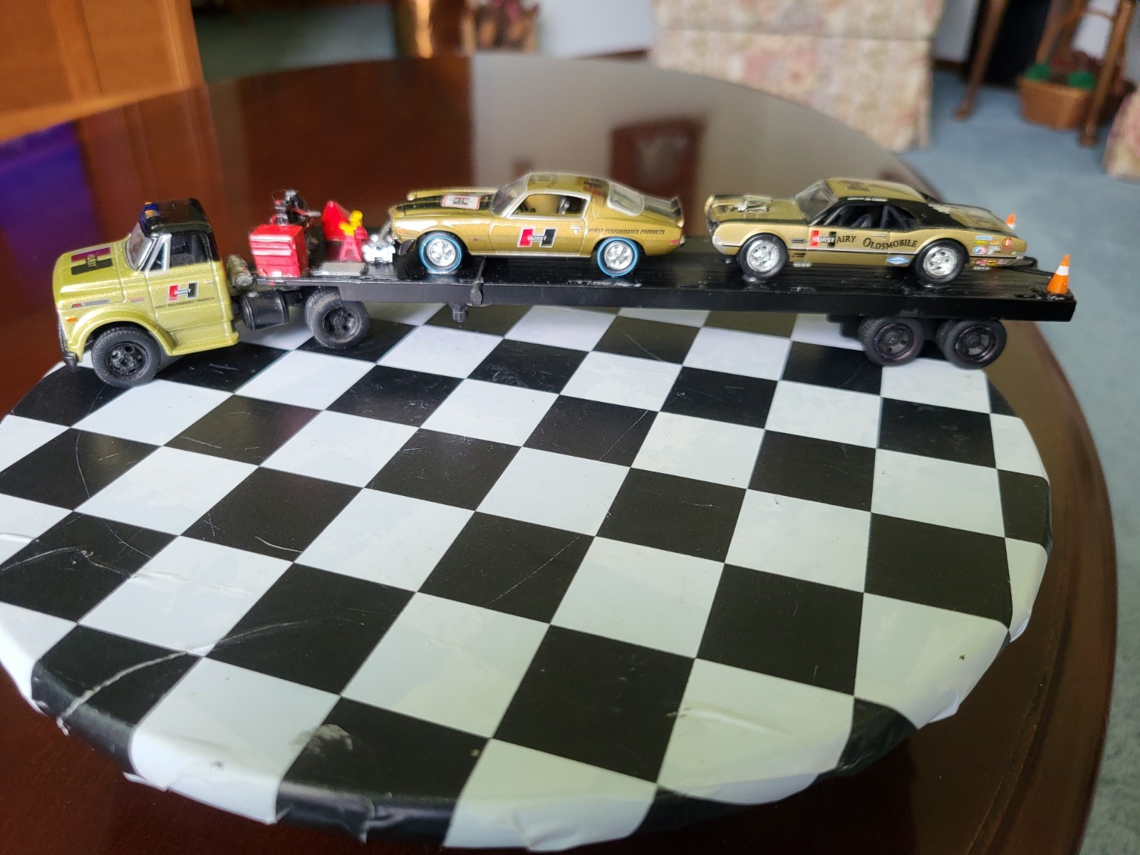 M2 Gold Hurst Series Customized ,70 GMC 5500 Truck, 69 Olds,70 Chevy Comaro 1/64